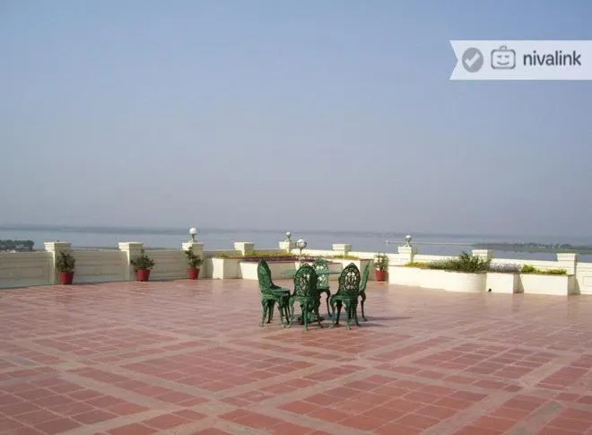 Noor-Us-Sabah Palace