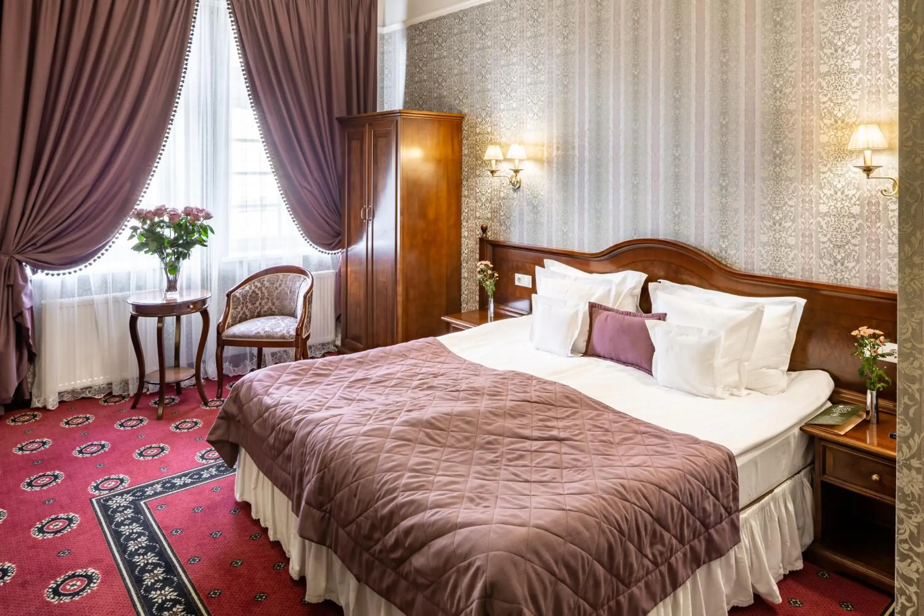 Family Room in Hotel Atlas Deluxe Family Room in Hotel Atlas Deluxe