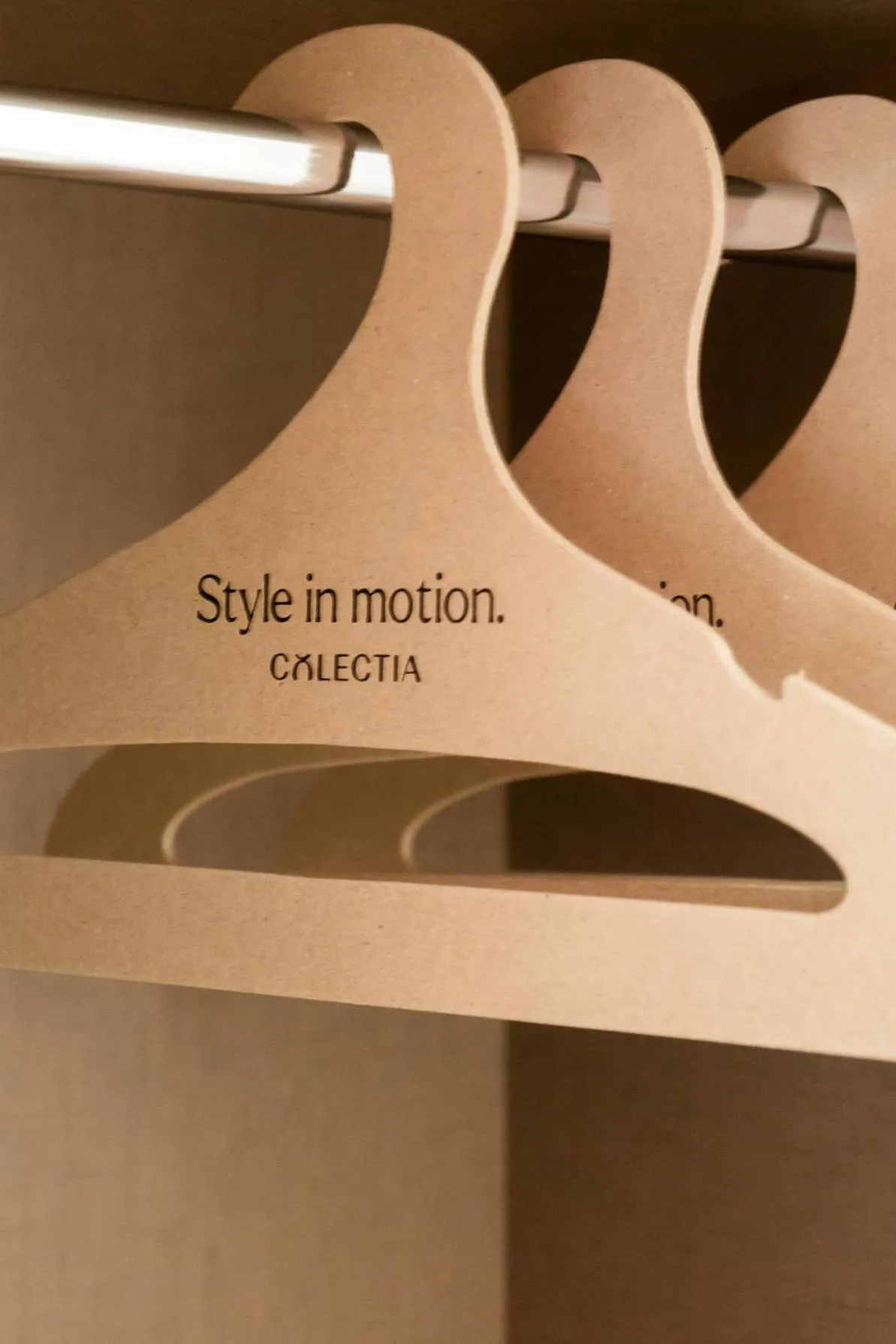 Text overlay in Colectia Hotel Urumea