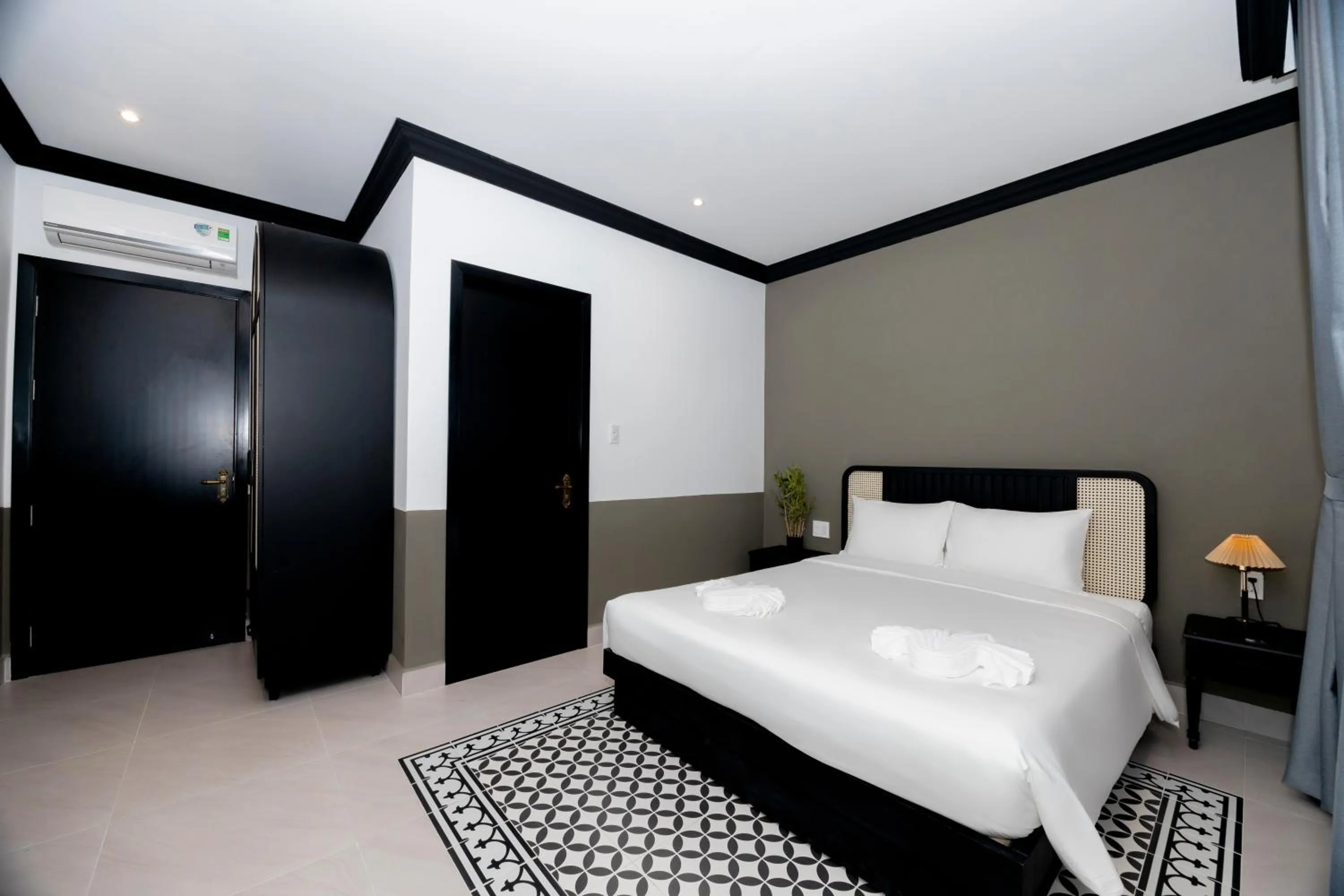 Bed in SUNSET BAY RETREAT