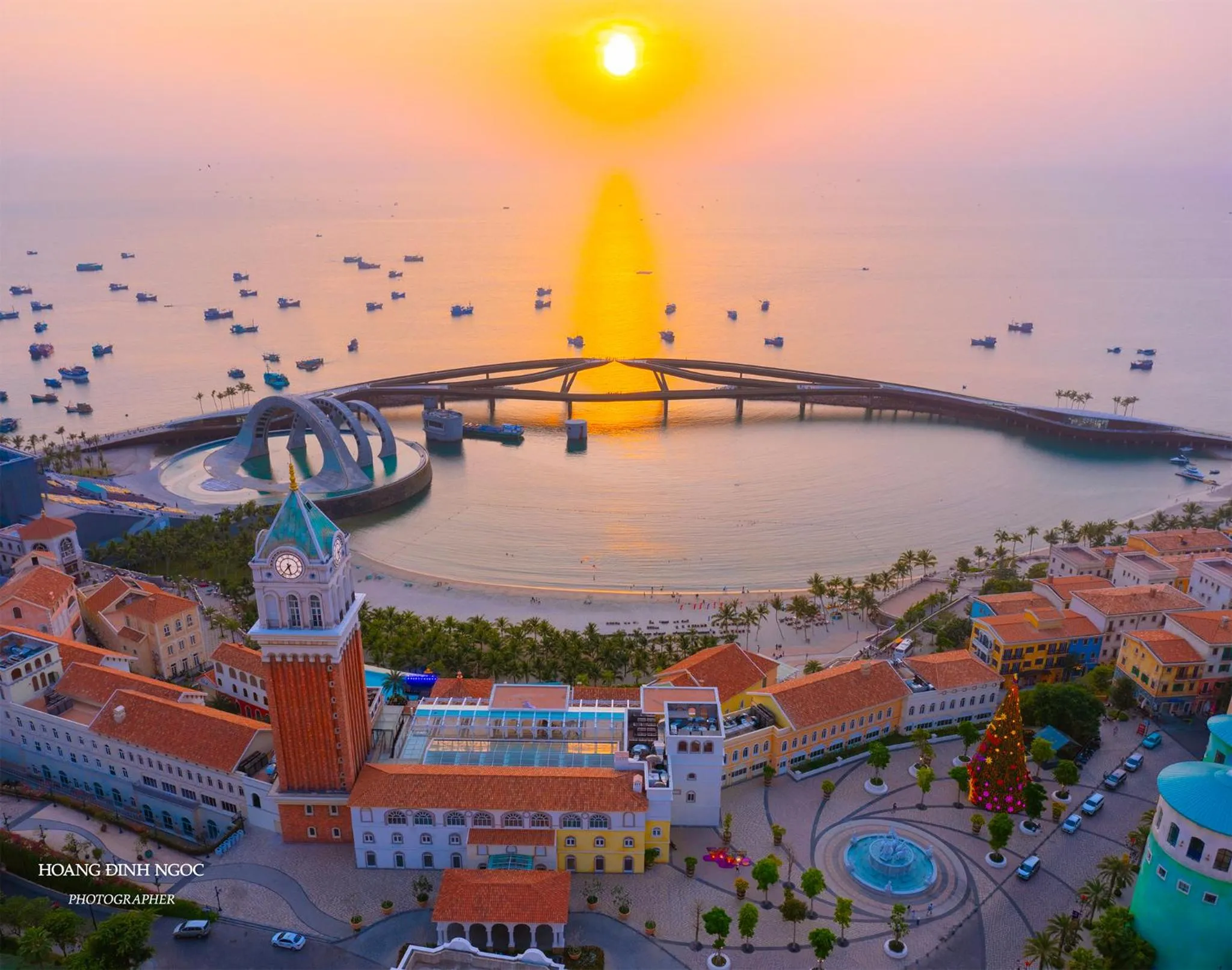 Nearby landmark in SUNSET BAY RETREAT