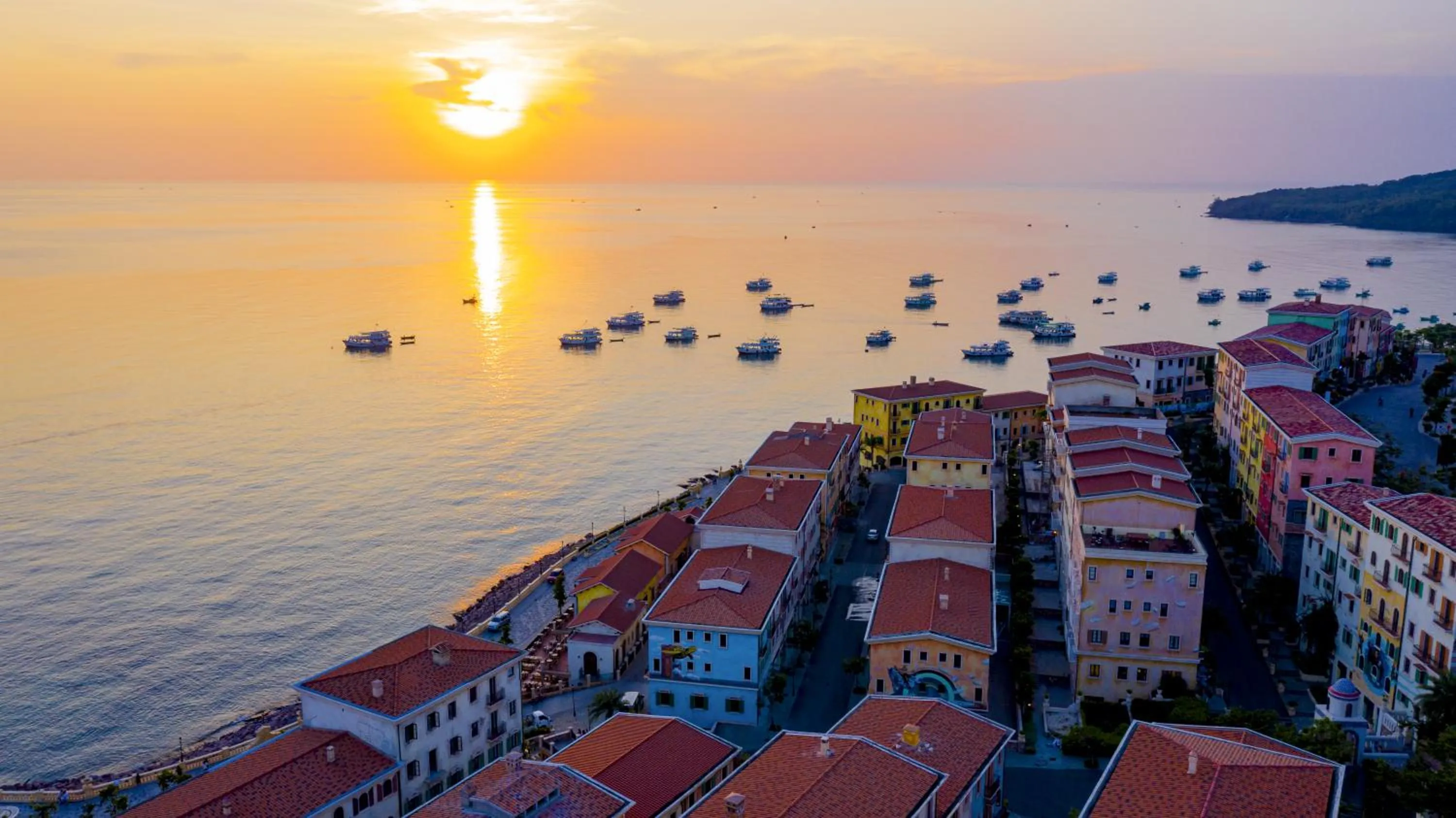 Neighbourhood in SUNSET BAY RETREAT