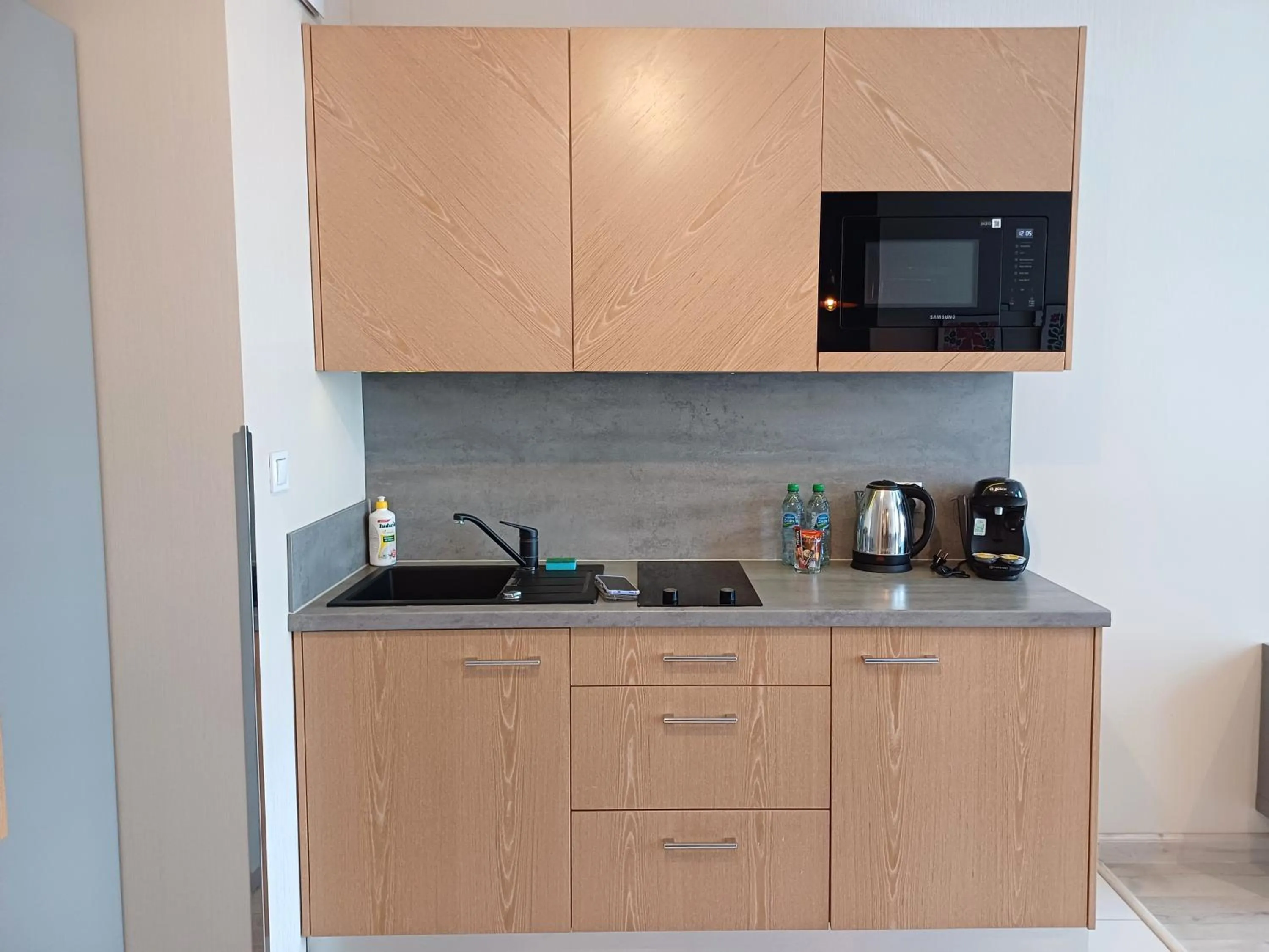 Coffee/tea facilities in Hotel Marina Club Old Town View