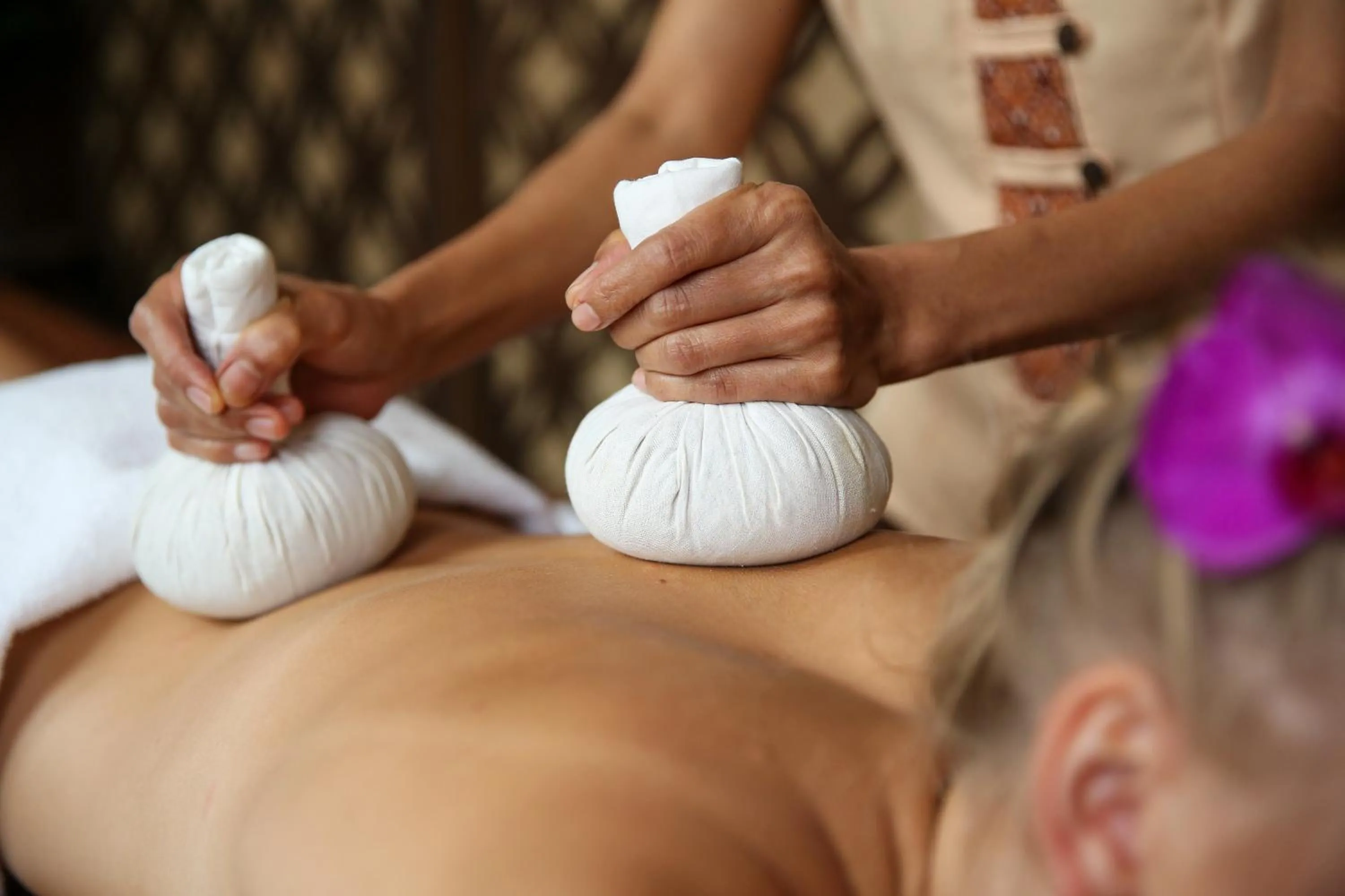 Massage in Hotel Marina Club Old Town View