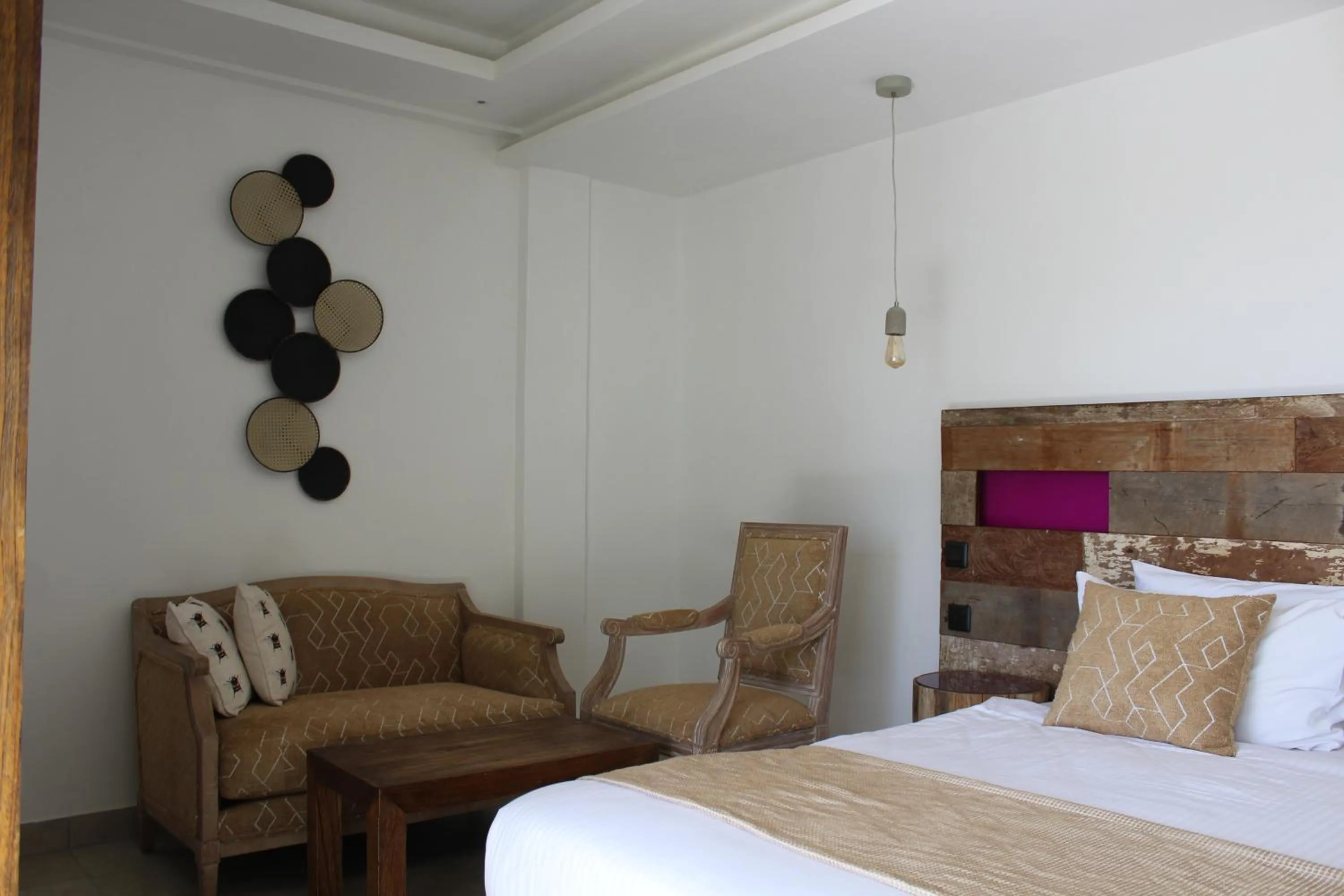 Bed in The Swiss Hotel Freetown