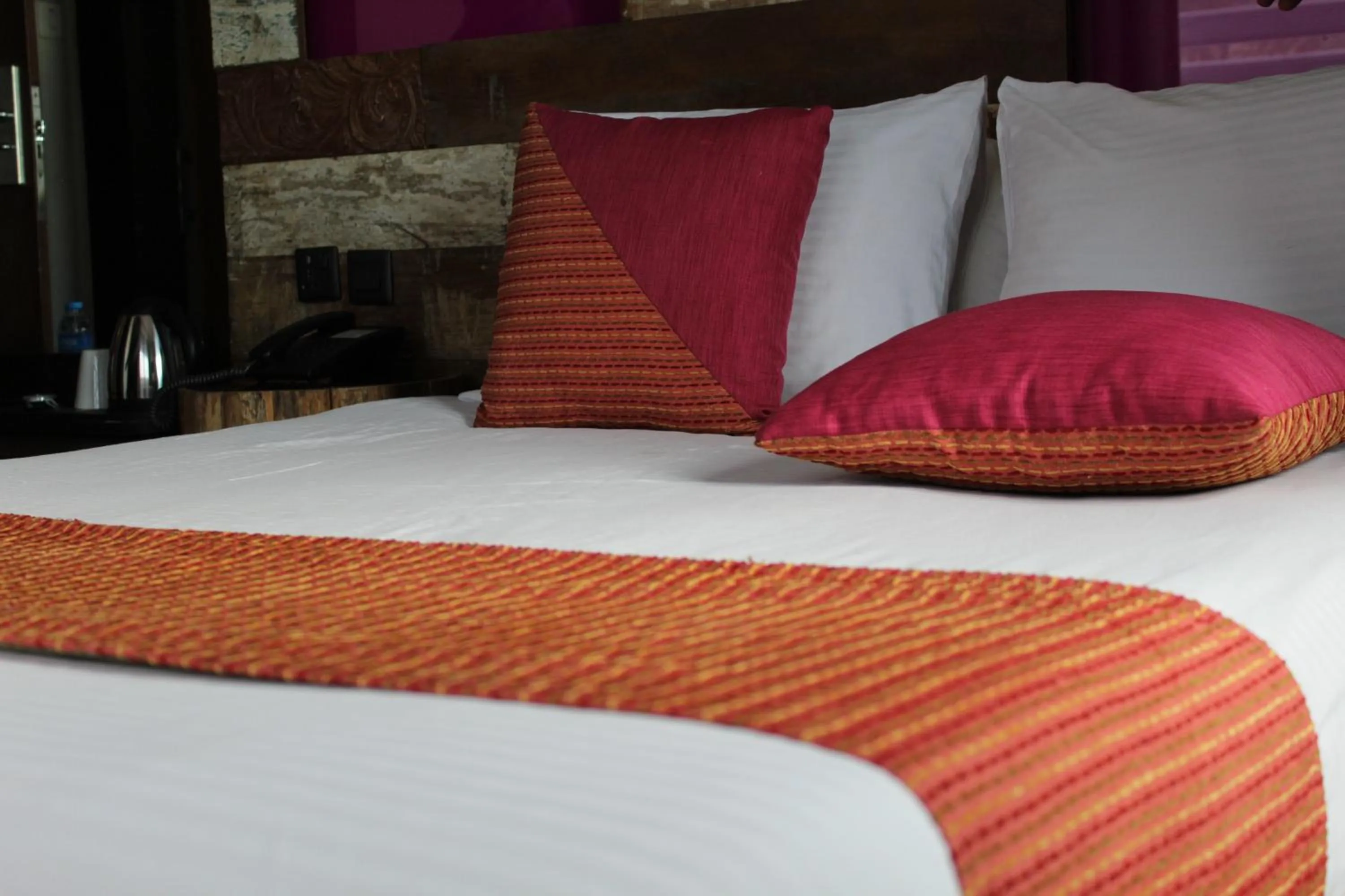 Bed in The Swiss Hotel Freetown