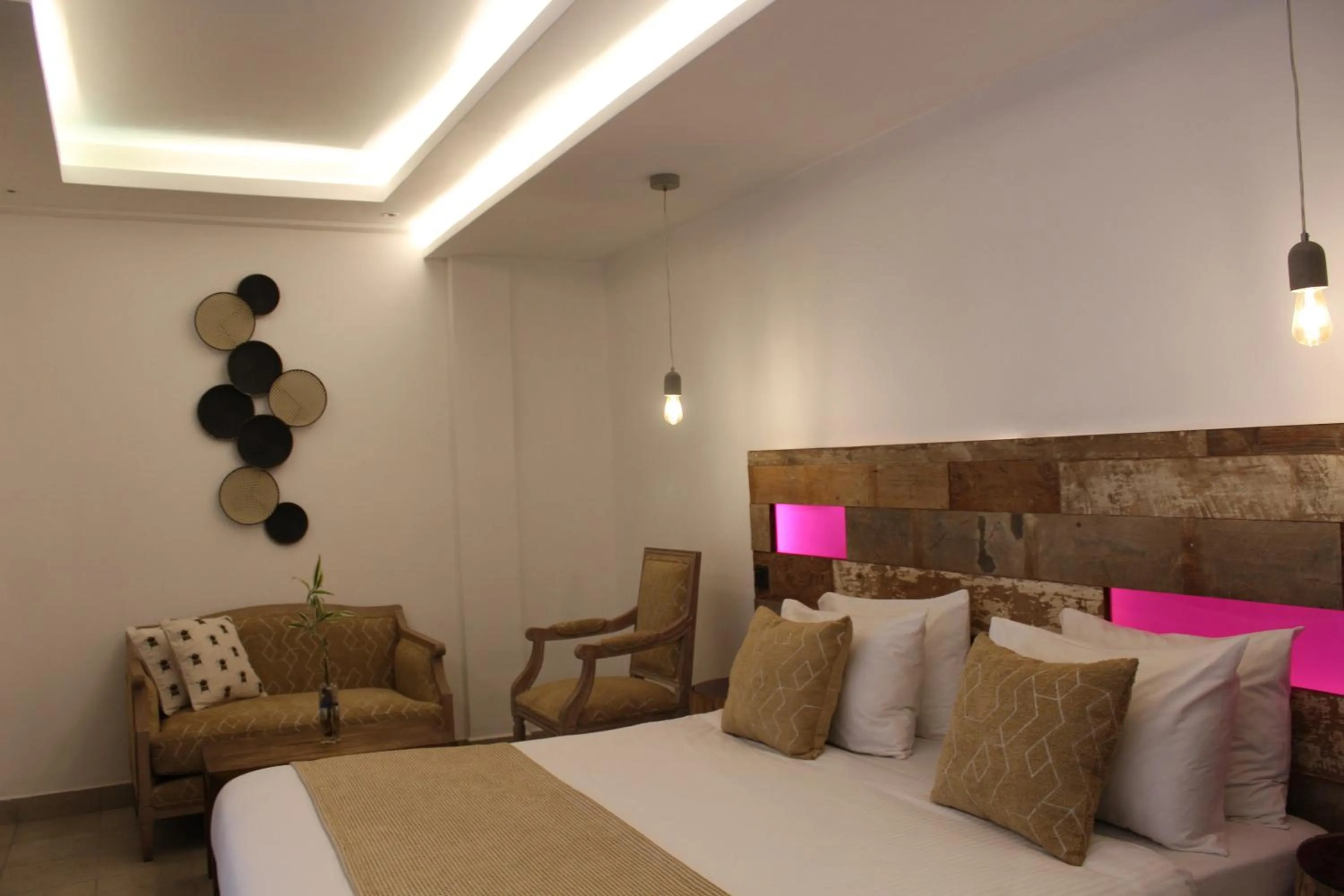 Bed in The Swiss Hotel Freetown