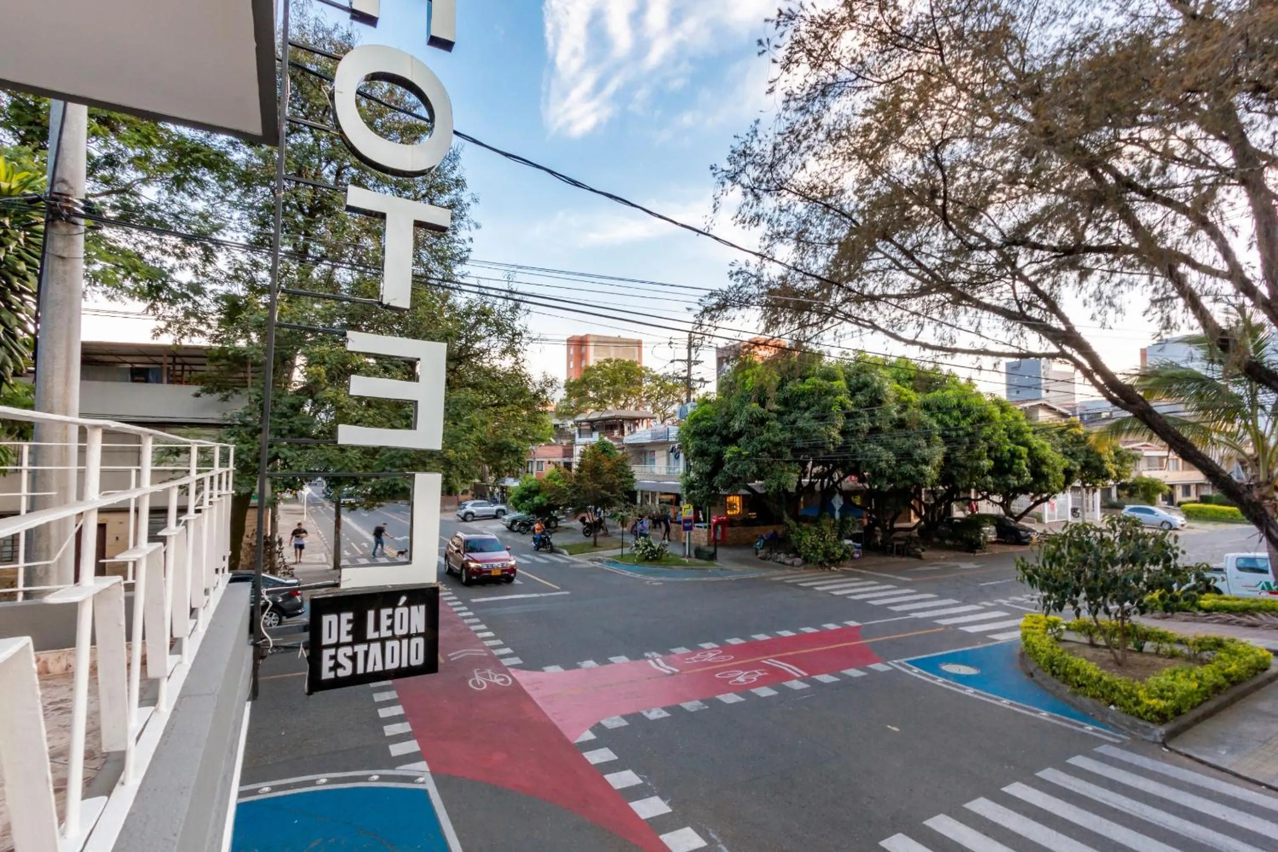 Property building in Hotel De León Estadio