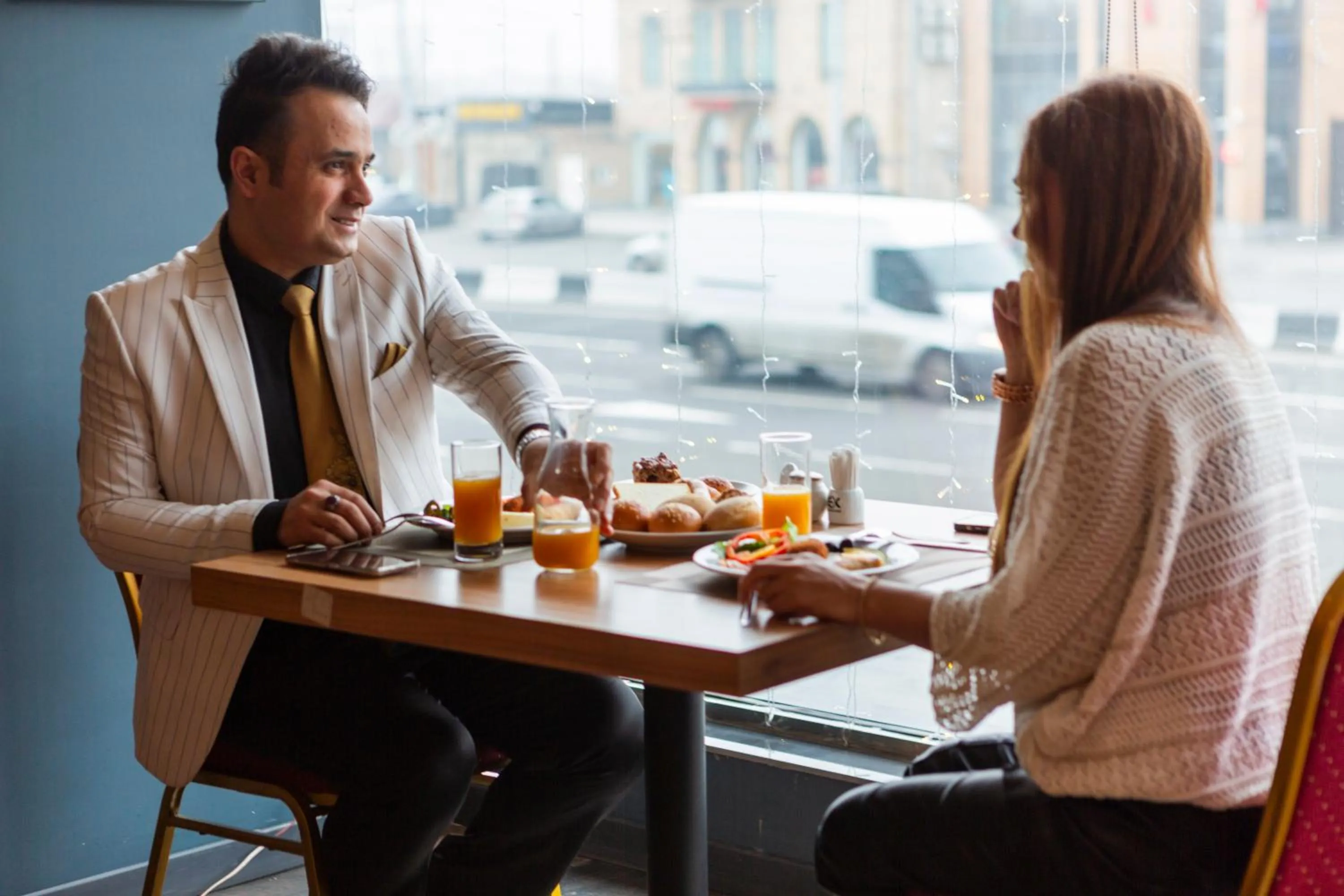 Restaurant/places to eat in Expocore Hotel