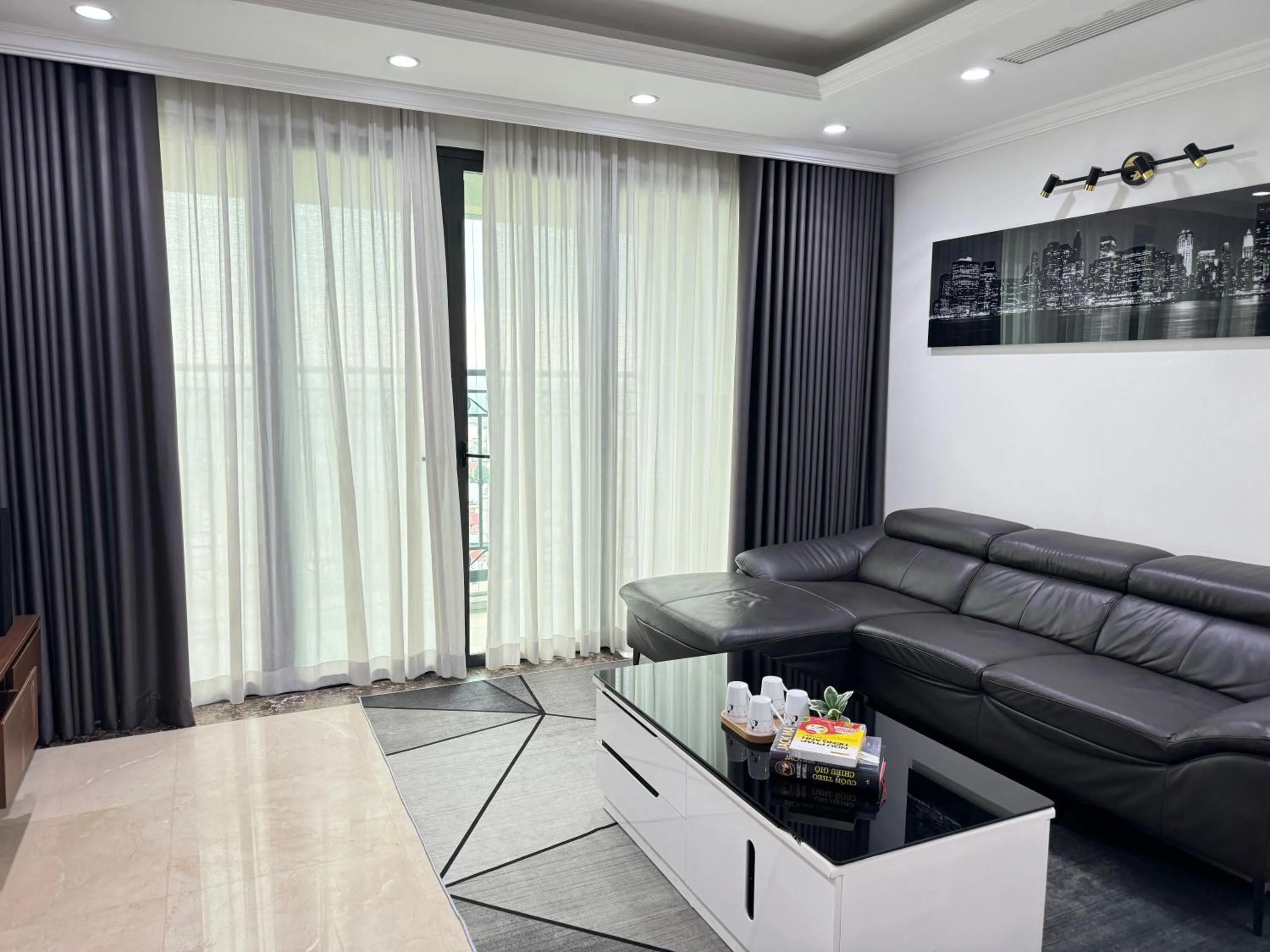 Hanoi Westlake Homestay in D'Le Roi Soleil Building