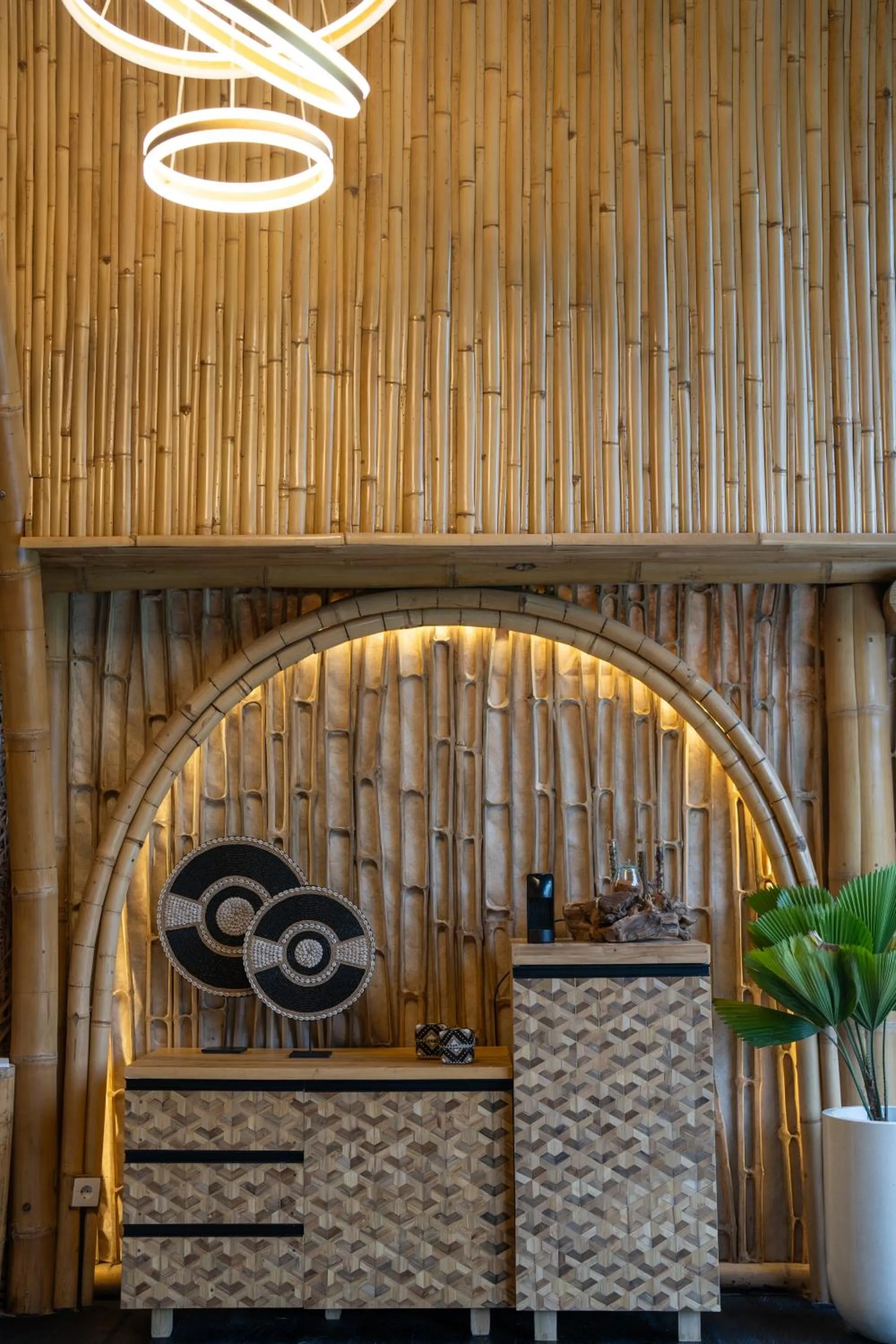 Coffee/tea facilities in Bambootel Sawah View