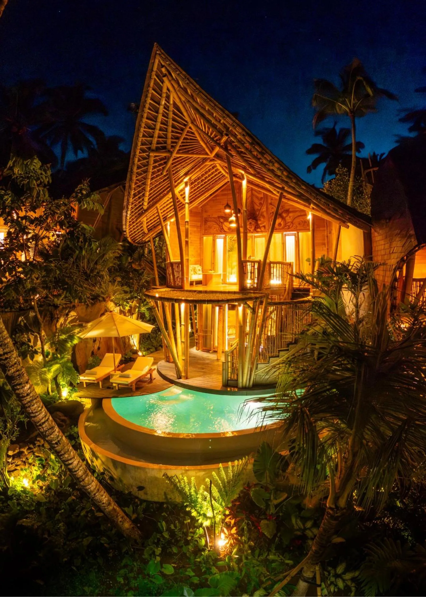 Night in Bambootel Sawah View