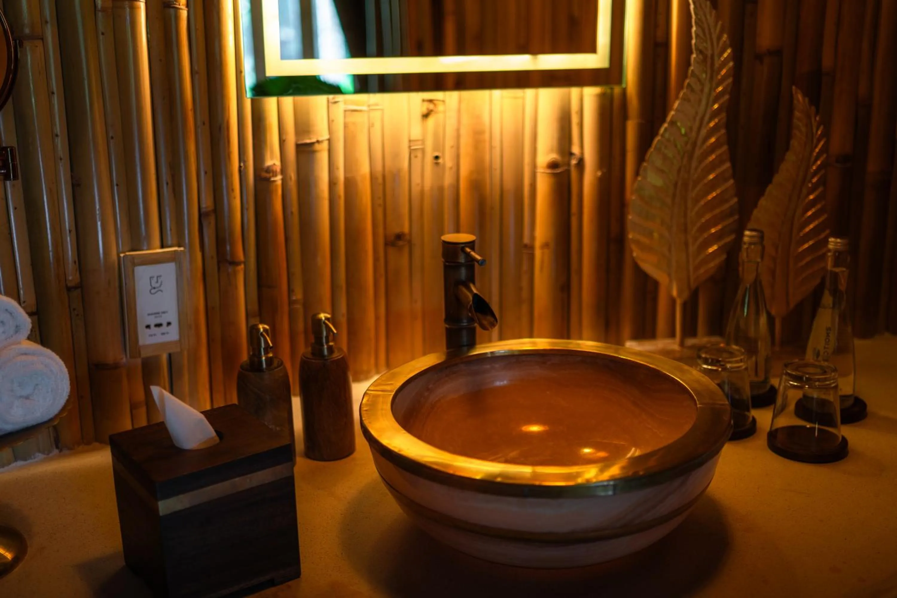 Toilet in Bambootel Sawah View