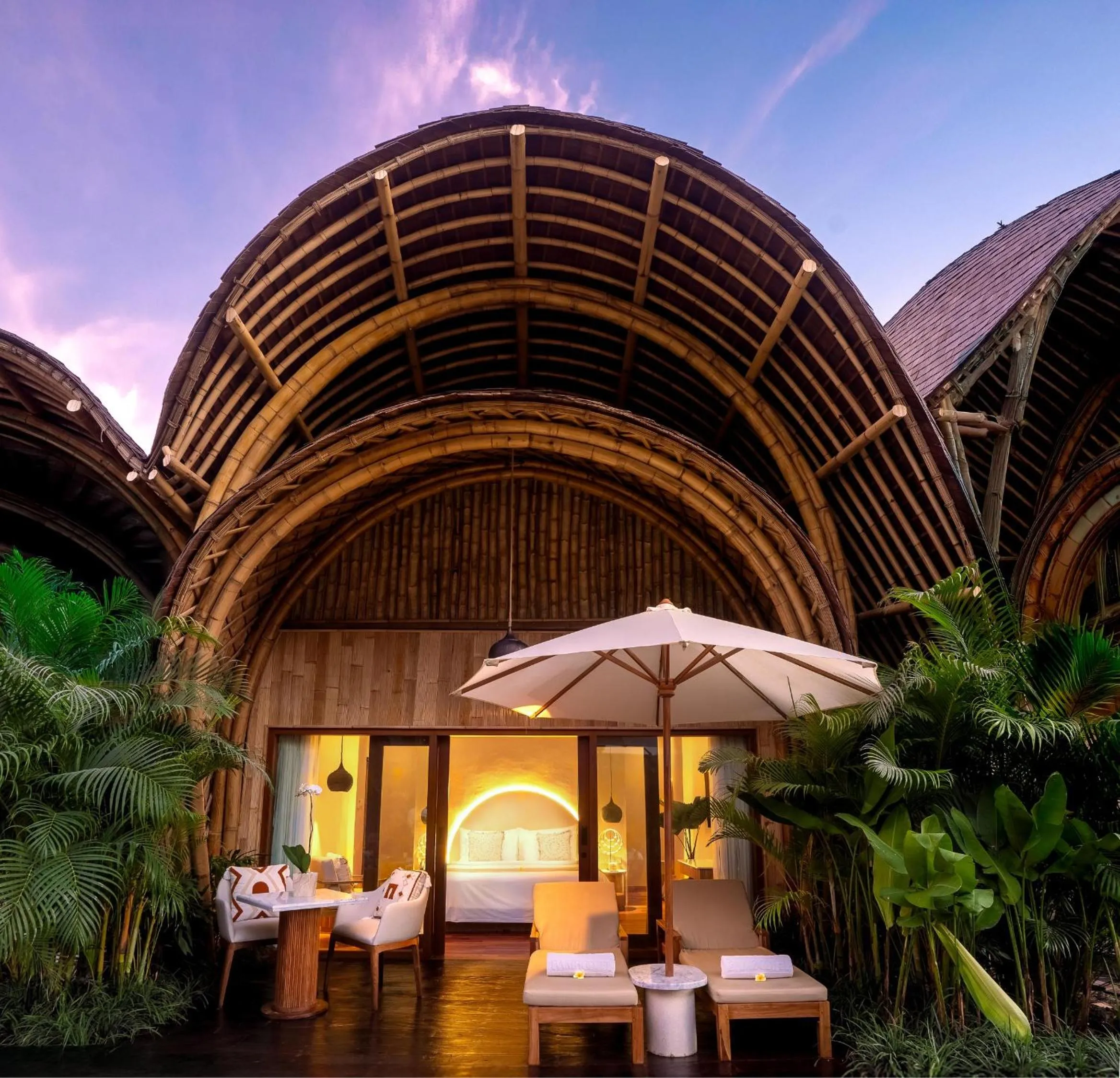 sunbed in Bambootel Sawah View