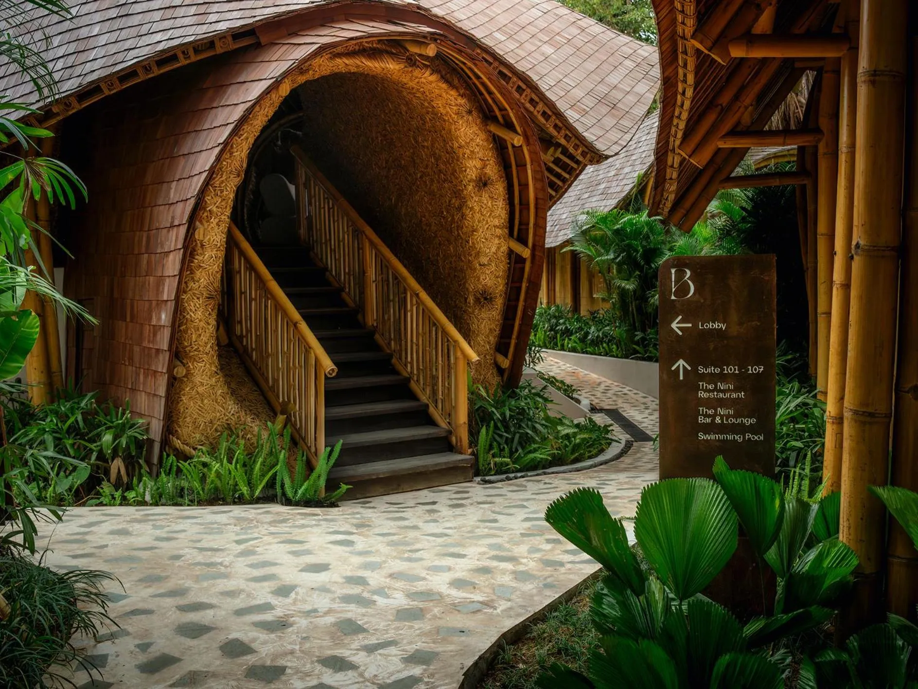 Lobby or reception in Bambootel Sawah View