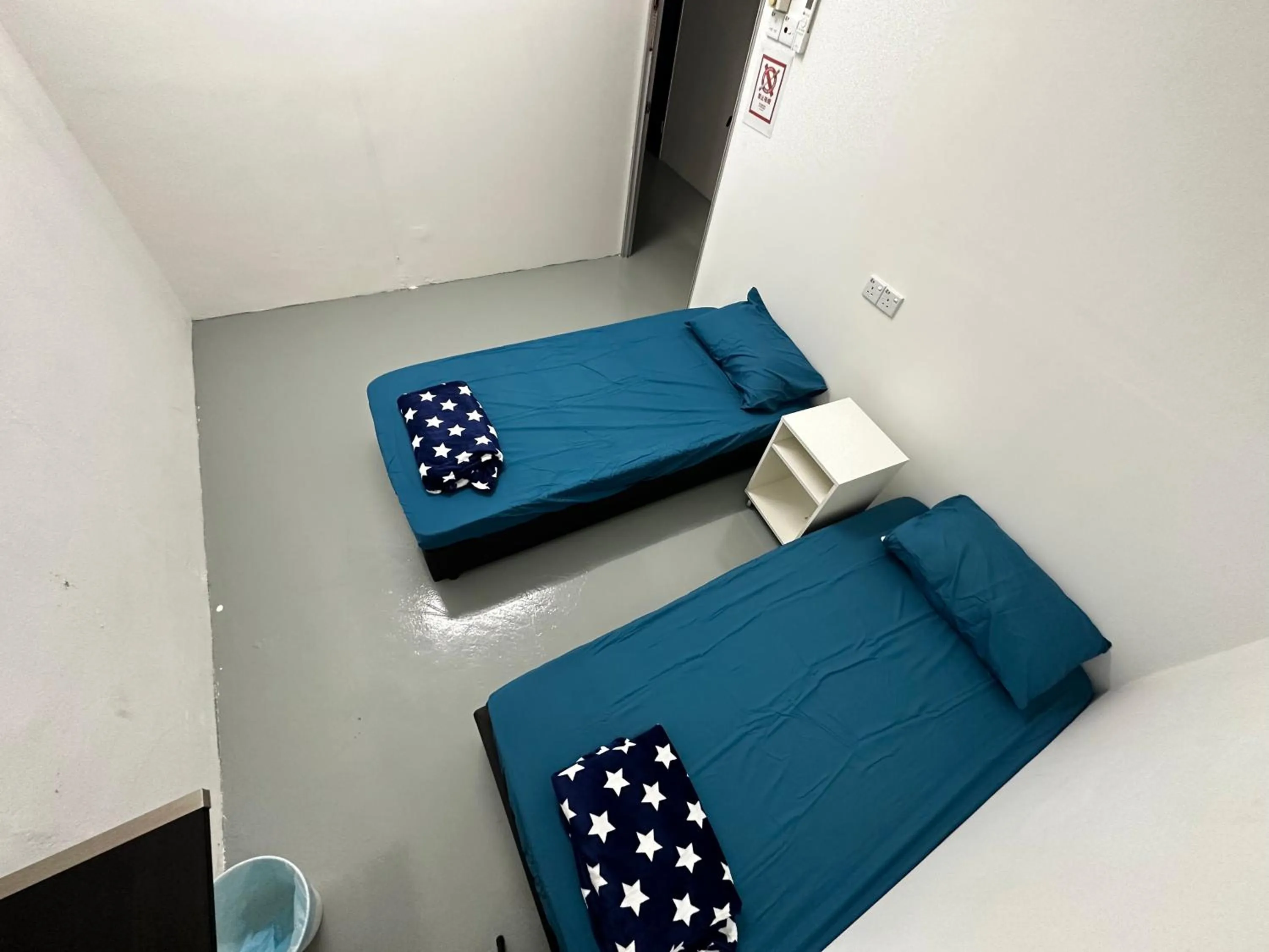 Bed in Jiaxin Dormitory-Setia Indah 家馨青年旅宿