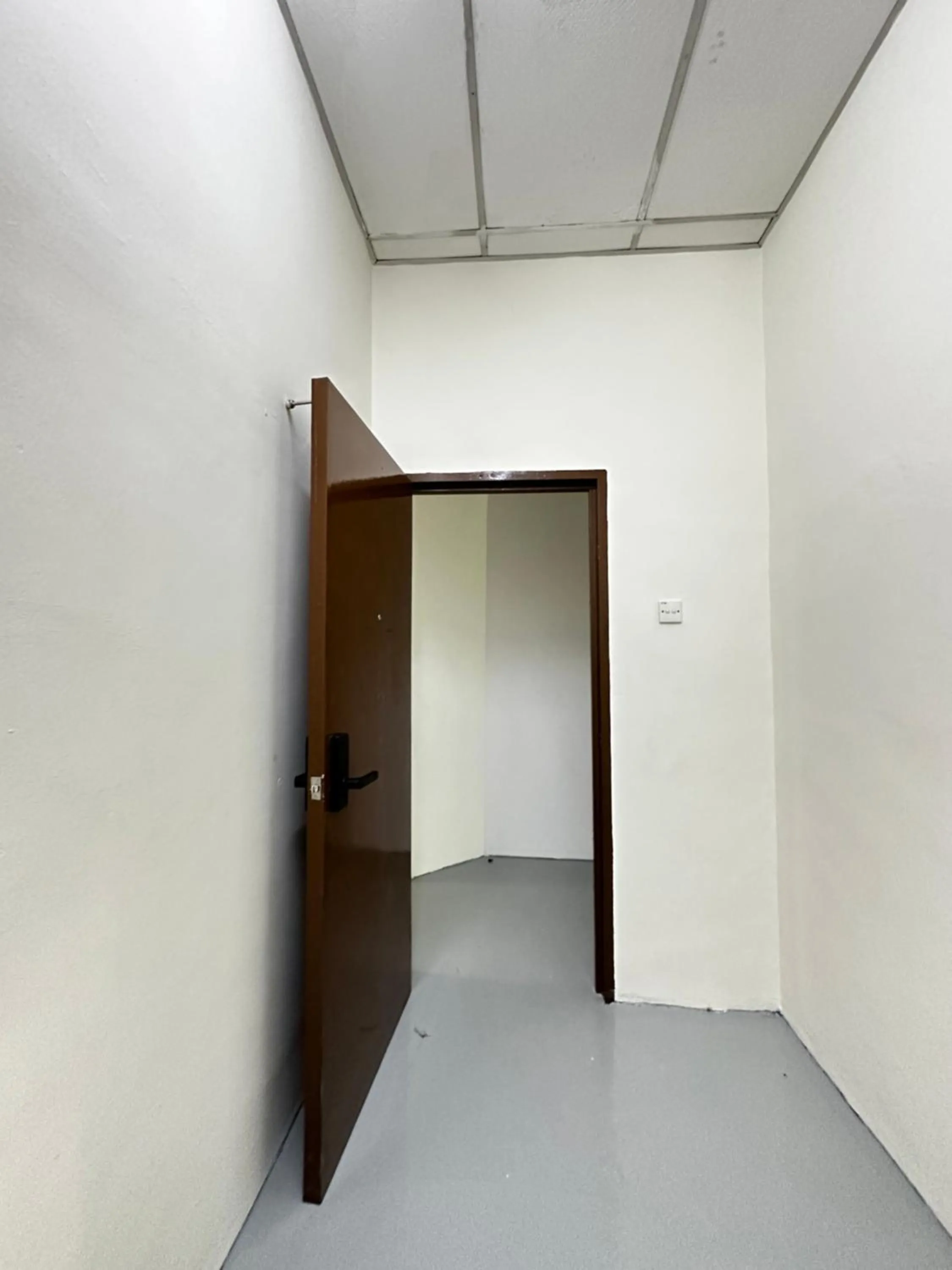 Property building in Jiaxin Dormitory-Setia Indah 家馨青年旅宿