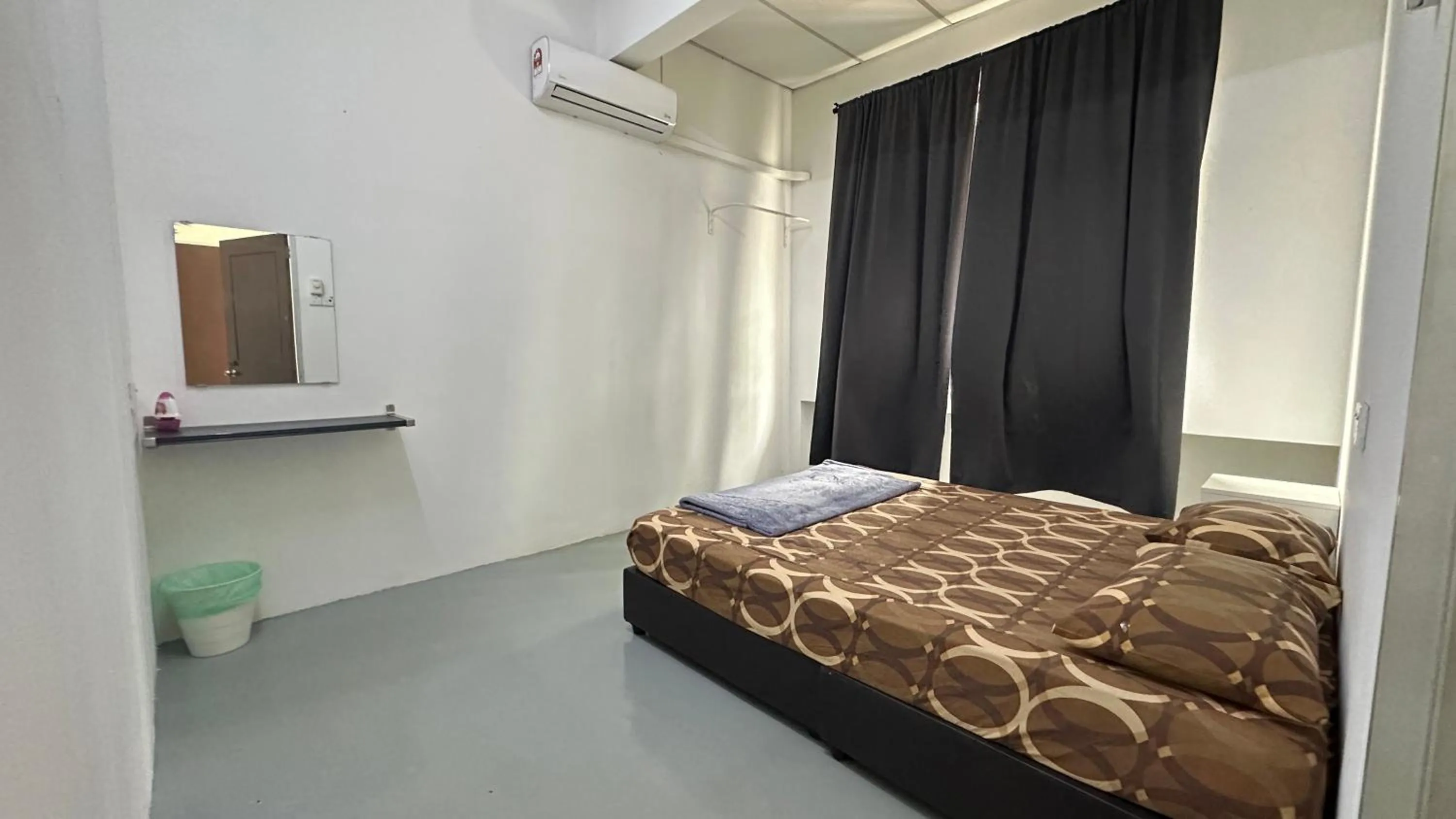 Bed in Jiaxin Dormitory-Setia Indah 家馨青年旅宿