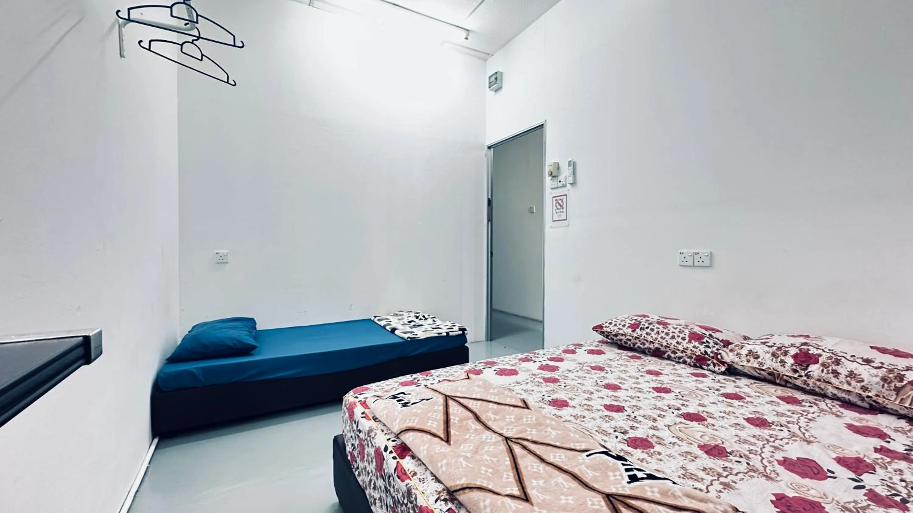 Bed in Jiaxin Dormitory-Setia Indah 家馨青年旅宿