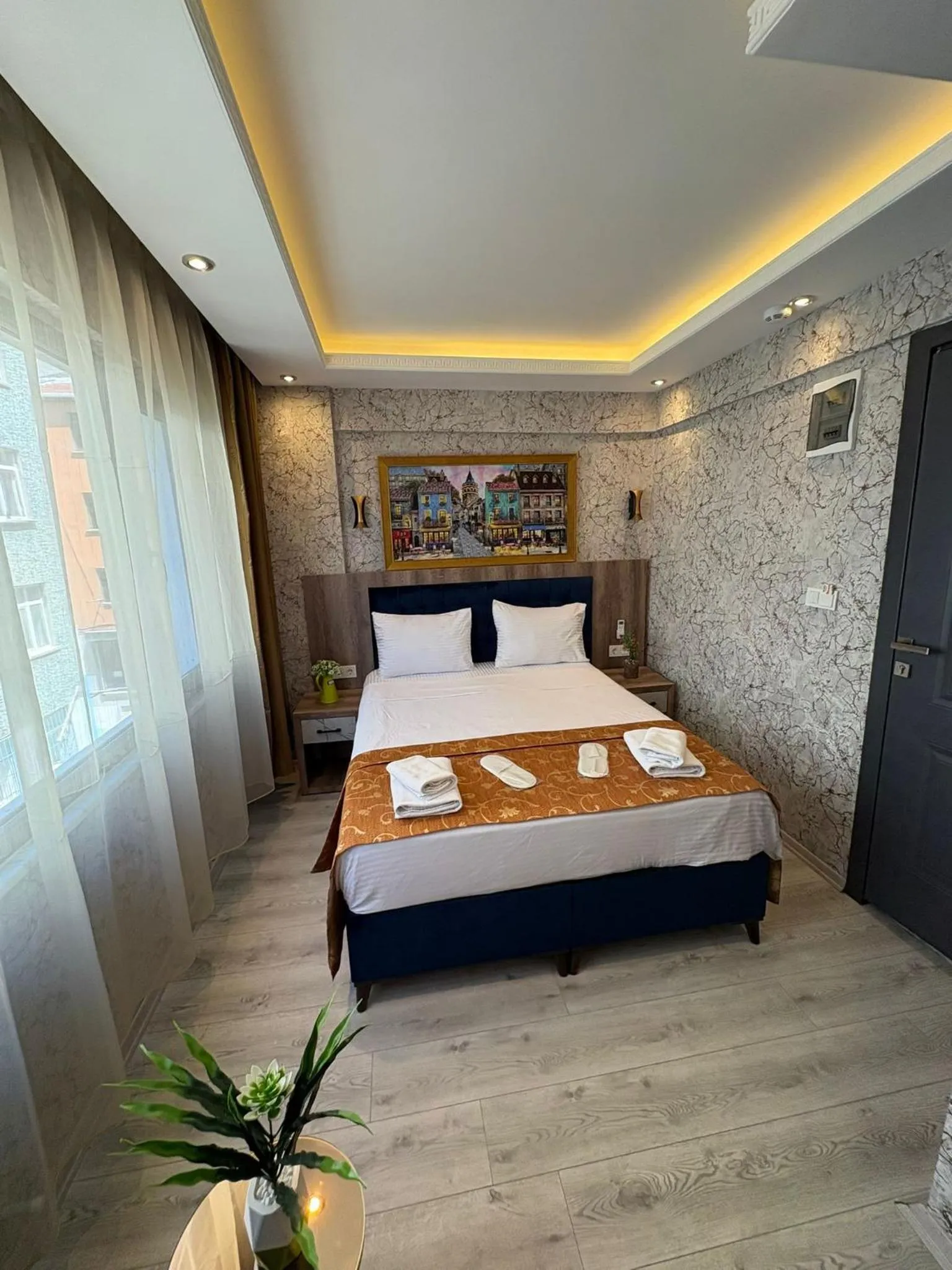 Photo of the whole room, Bed in Peker Hotel