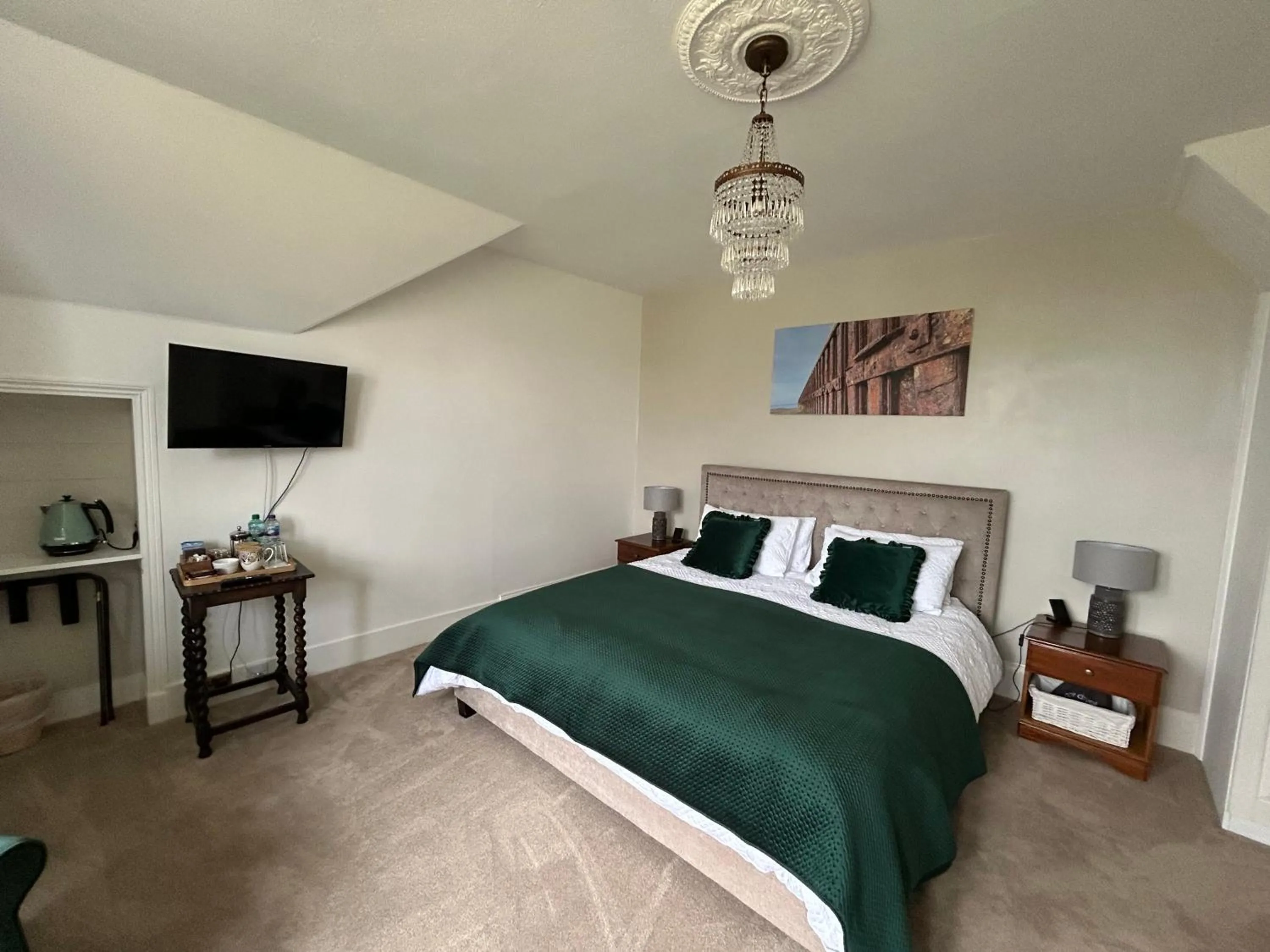Bedroom, Bed in Glen Lyon Lodge Bed and Breakfast