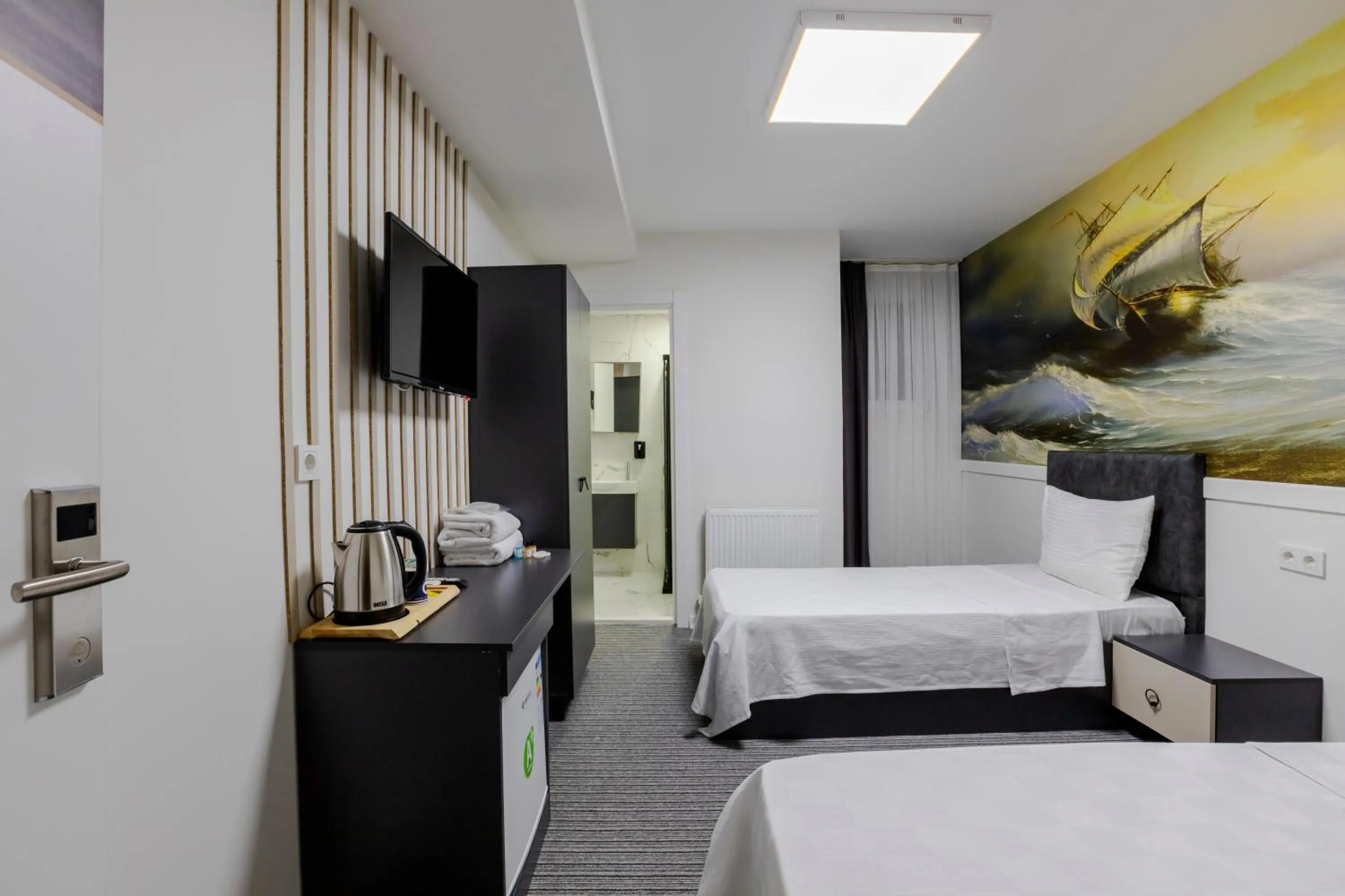 Bedroom, Bed in ACAR AIRPORT +PLUS