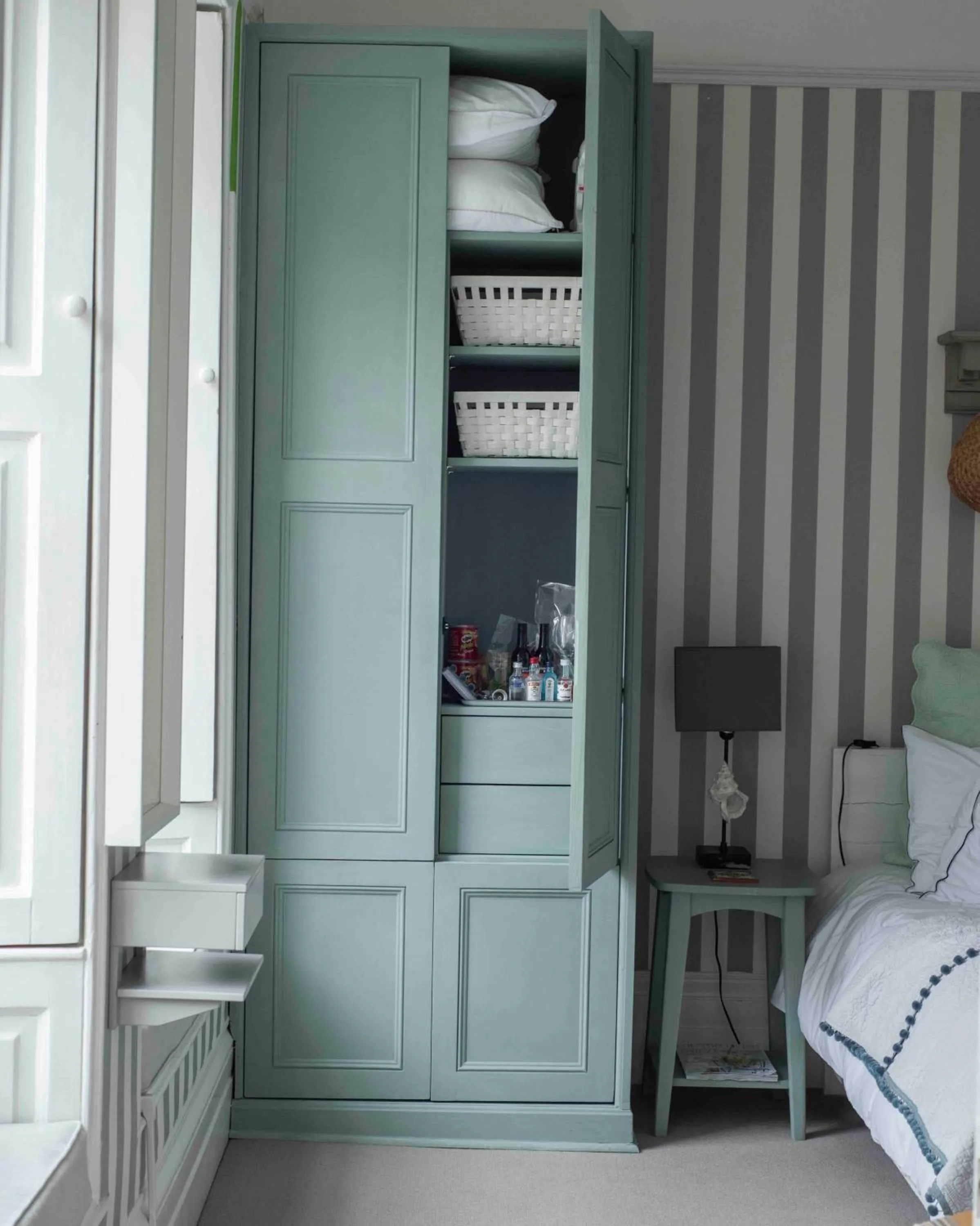 Bedroom, Bed in The Laindons