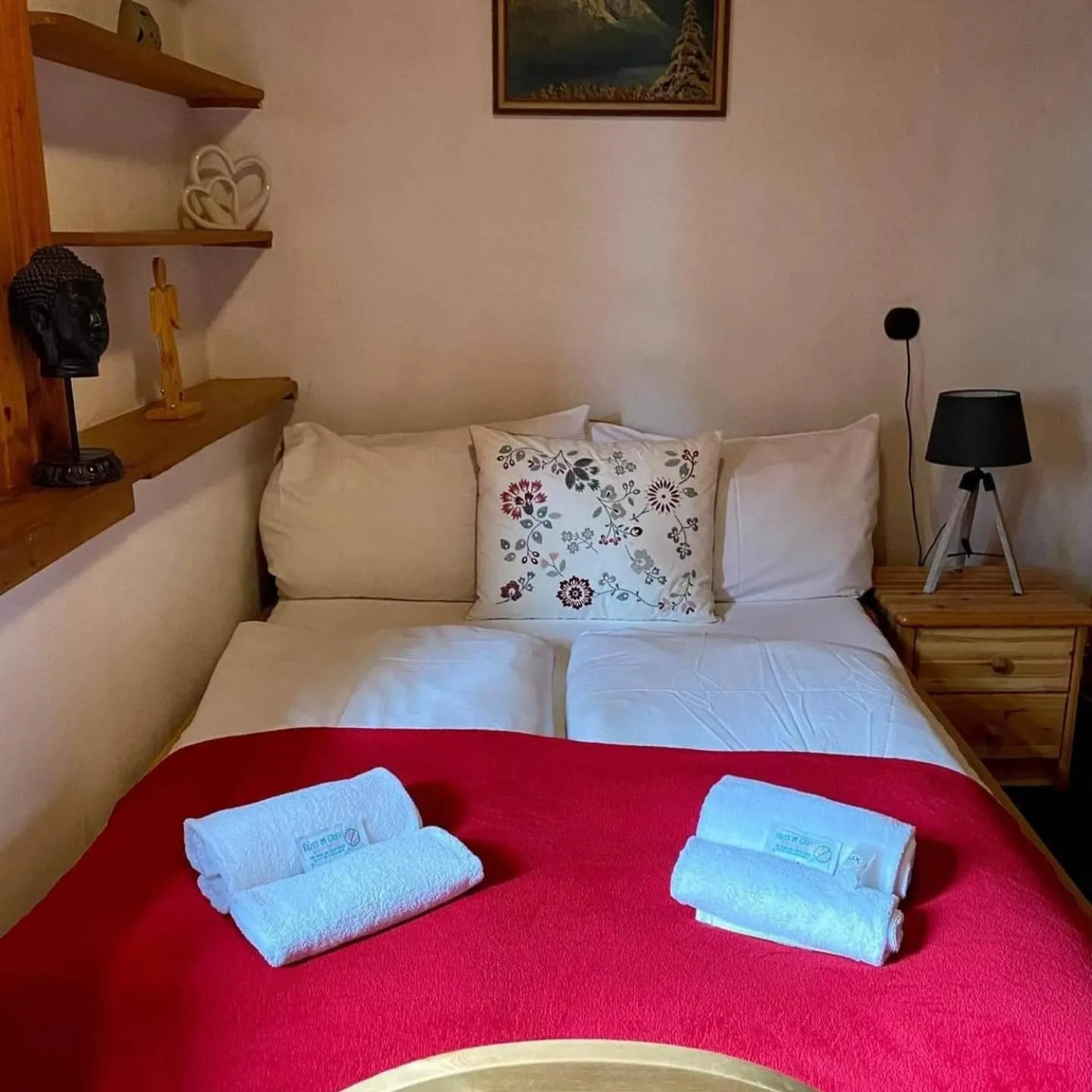 Bed in Pension Leopoldine