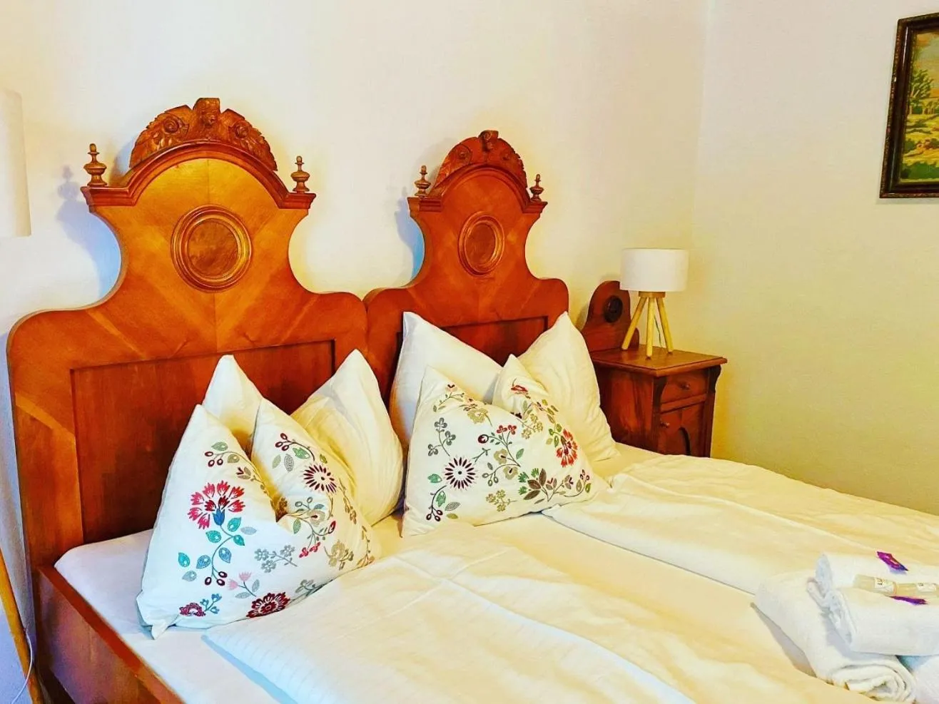 Bed in Pension Leopoldine