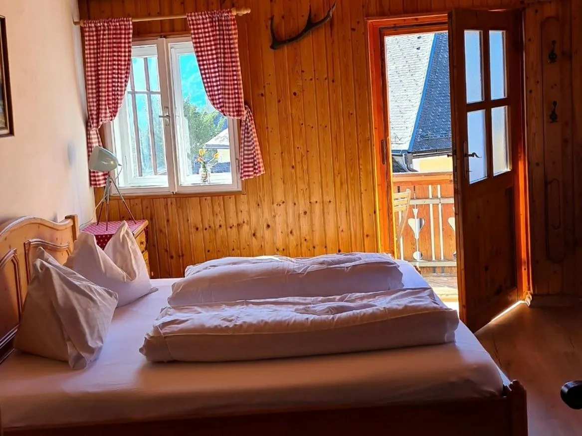 Bed in Pension Leopoldine