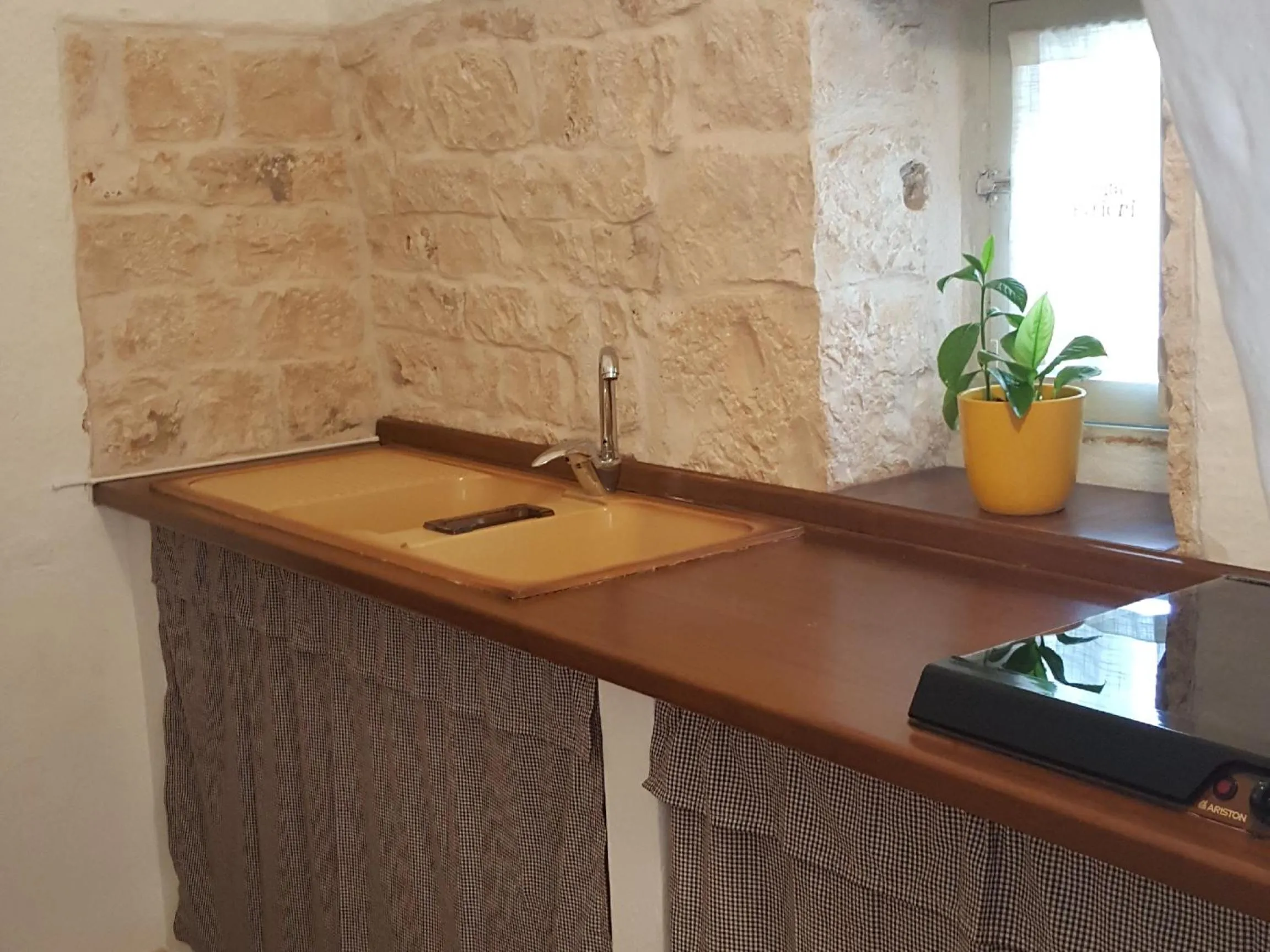 Kitchen or kitchenette in B&B Tenuta Ranieri