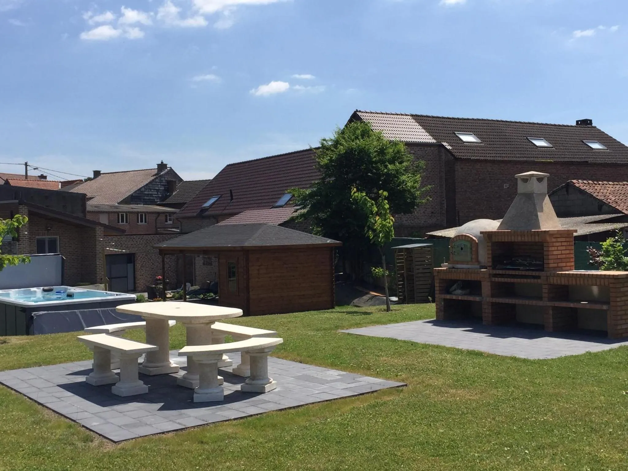 BBQ facilities in B&B AntiQua & Qook