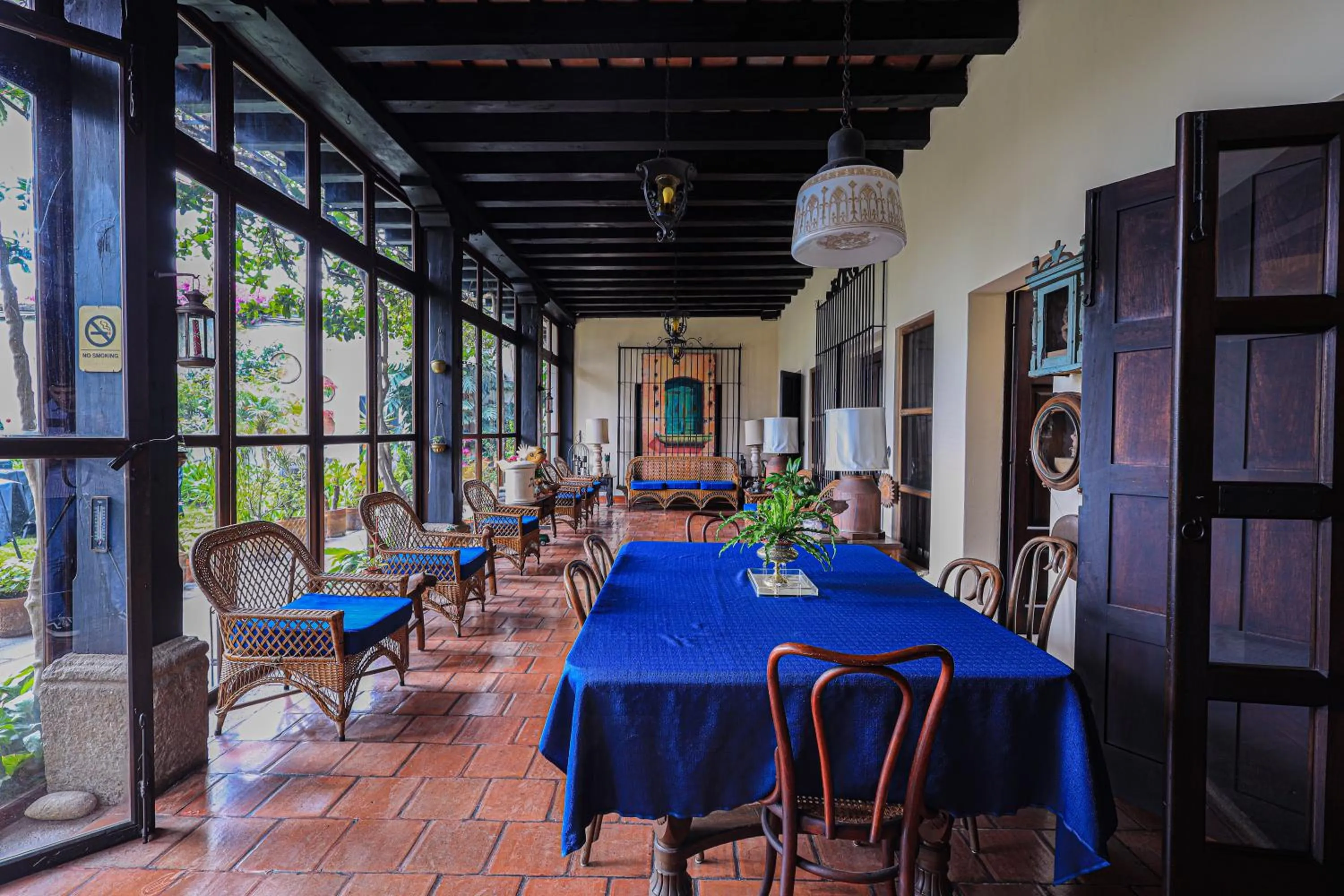 Dining area in Hotel Casa Bansley
