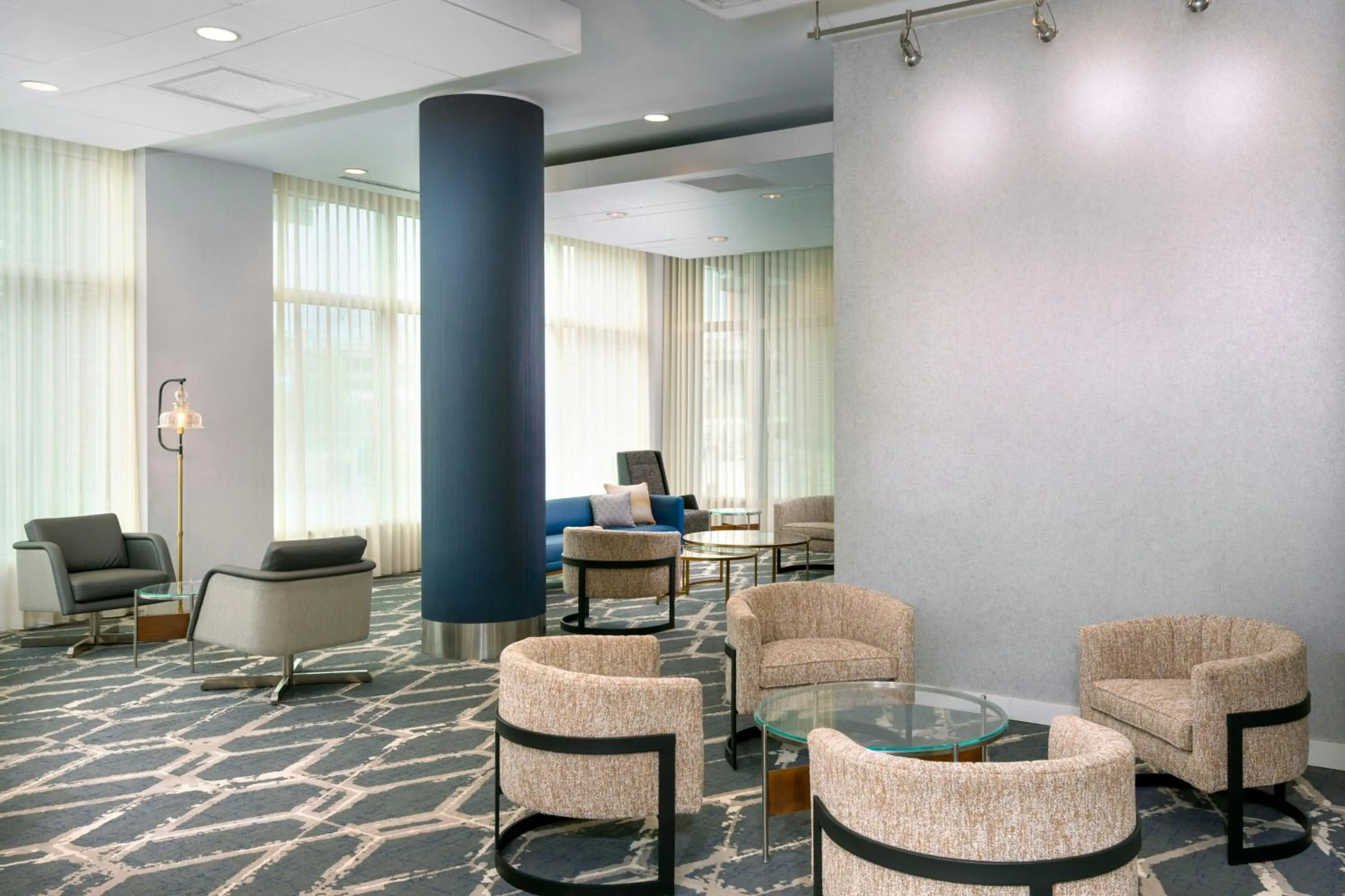 Lobby or reception in Courtyard by Marriott Buffalo Downtown/Canalside