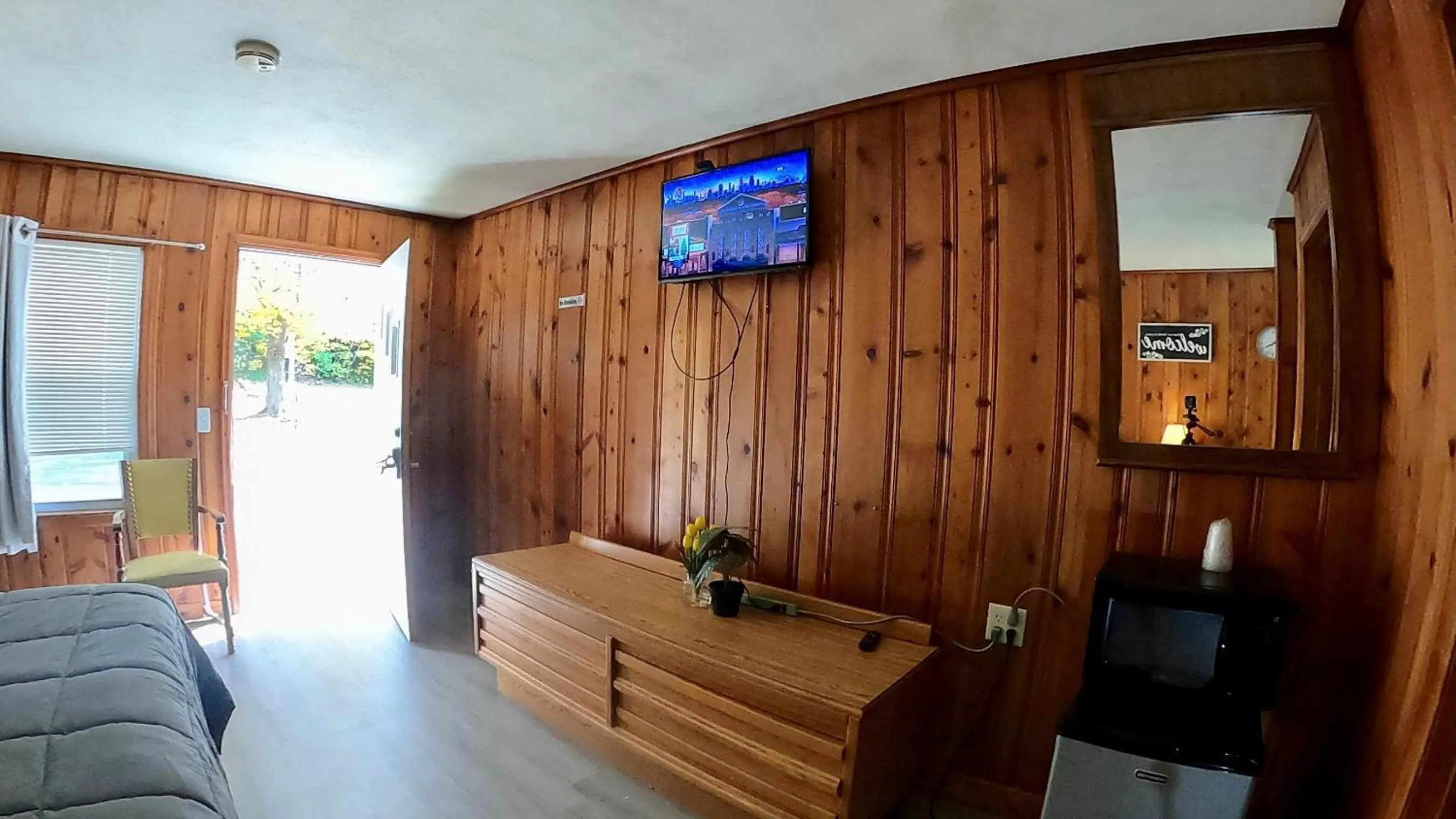 Bedroom in Heart of the Berkshires Motel
