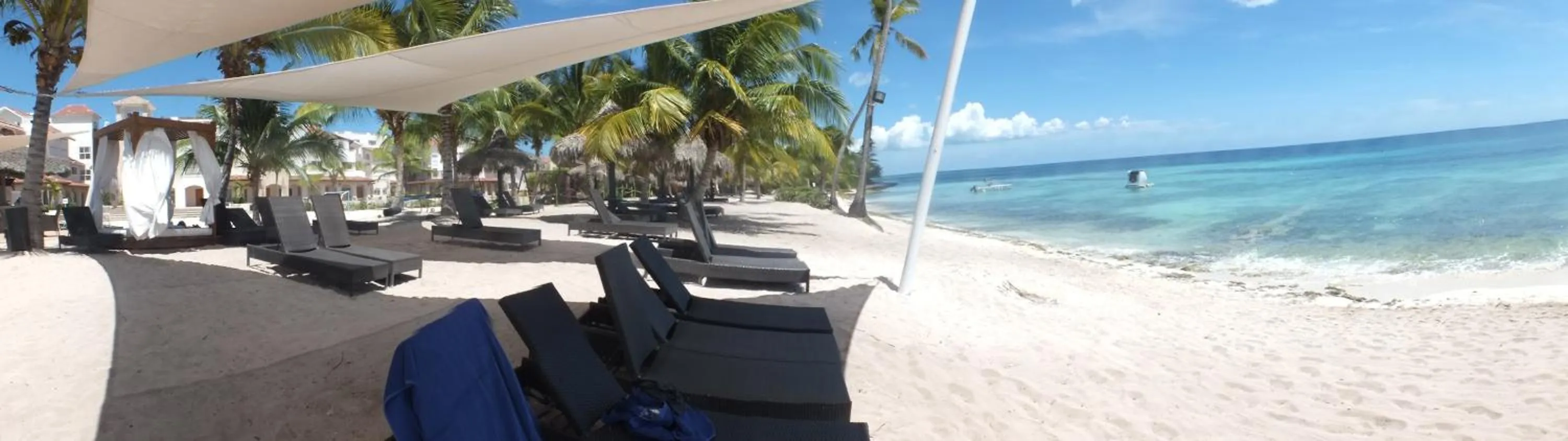 Day in Appartamenti in Cadaques Caribe