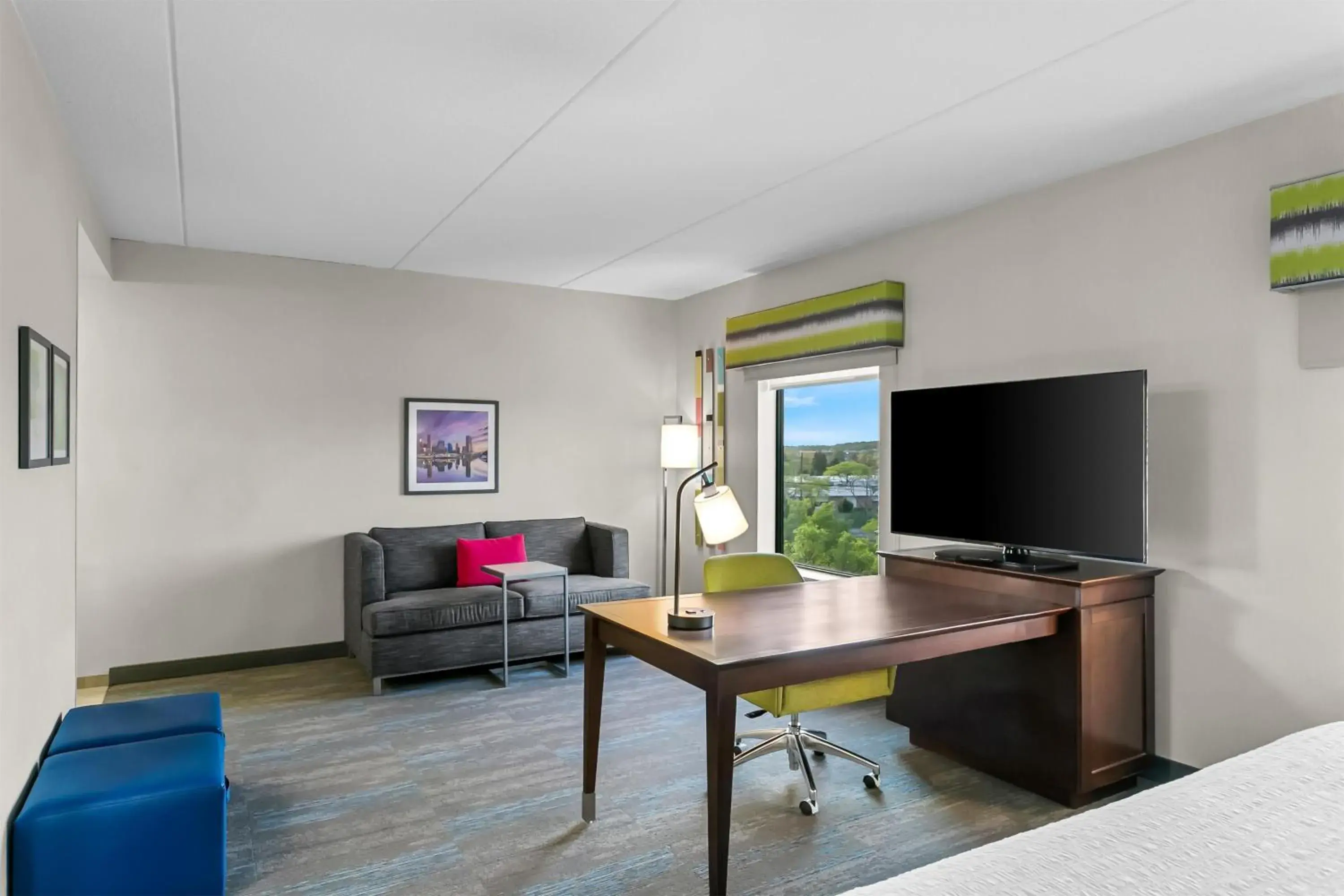 King Studio Suite - Non Smoking in Hampton Inn & Suites Baltimore/Woodlawn King Studio Suite - Non Smoking in Hampton Inn & Suites Baltimore/Woodlawn