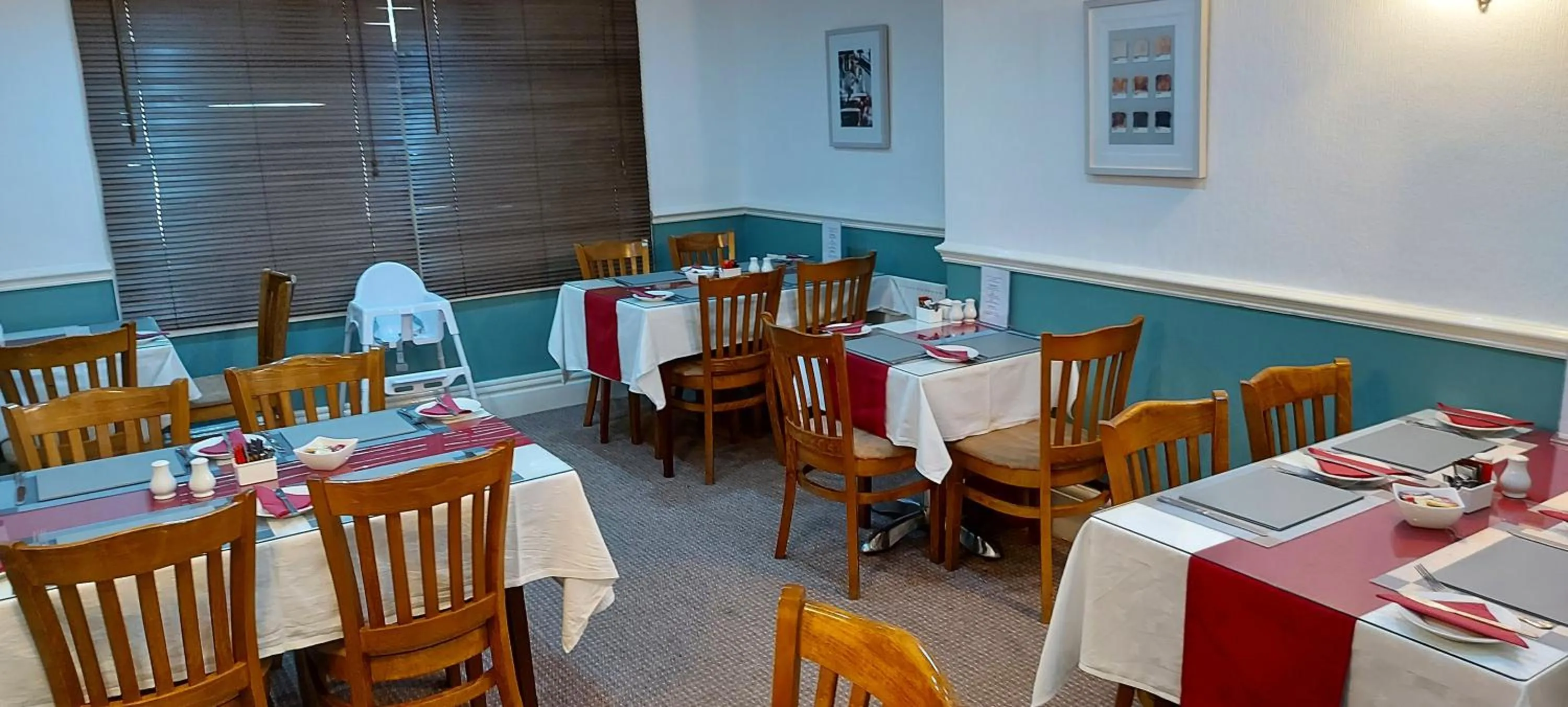 Dining area in Blackpool Lodge