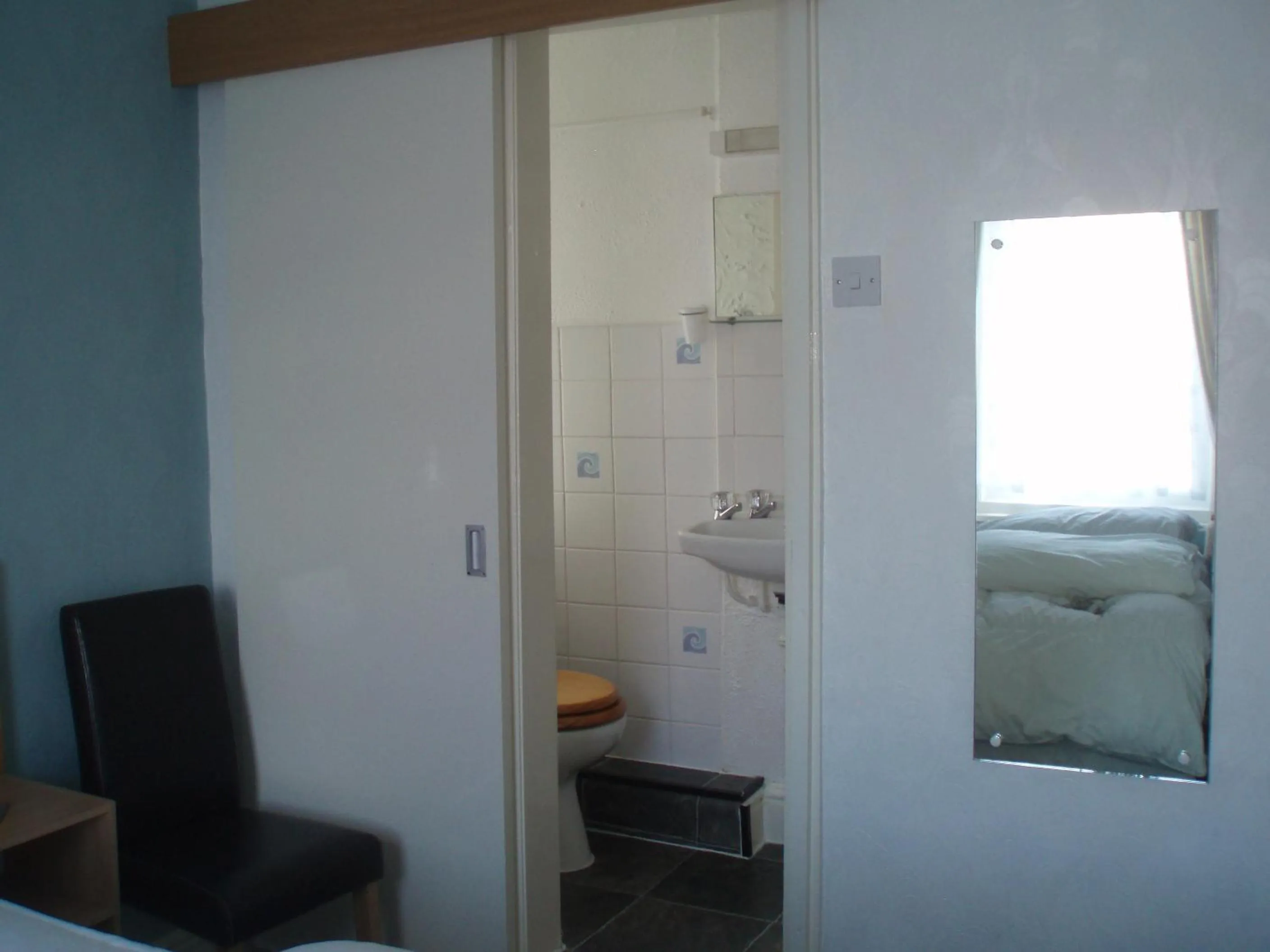 Spring in Blackpool Lodge