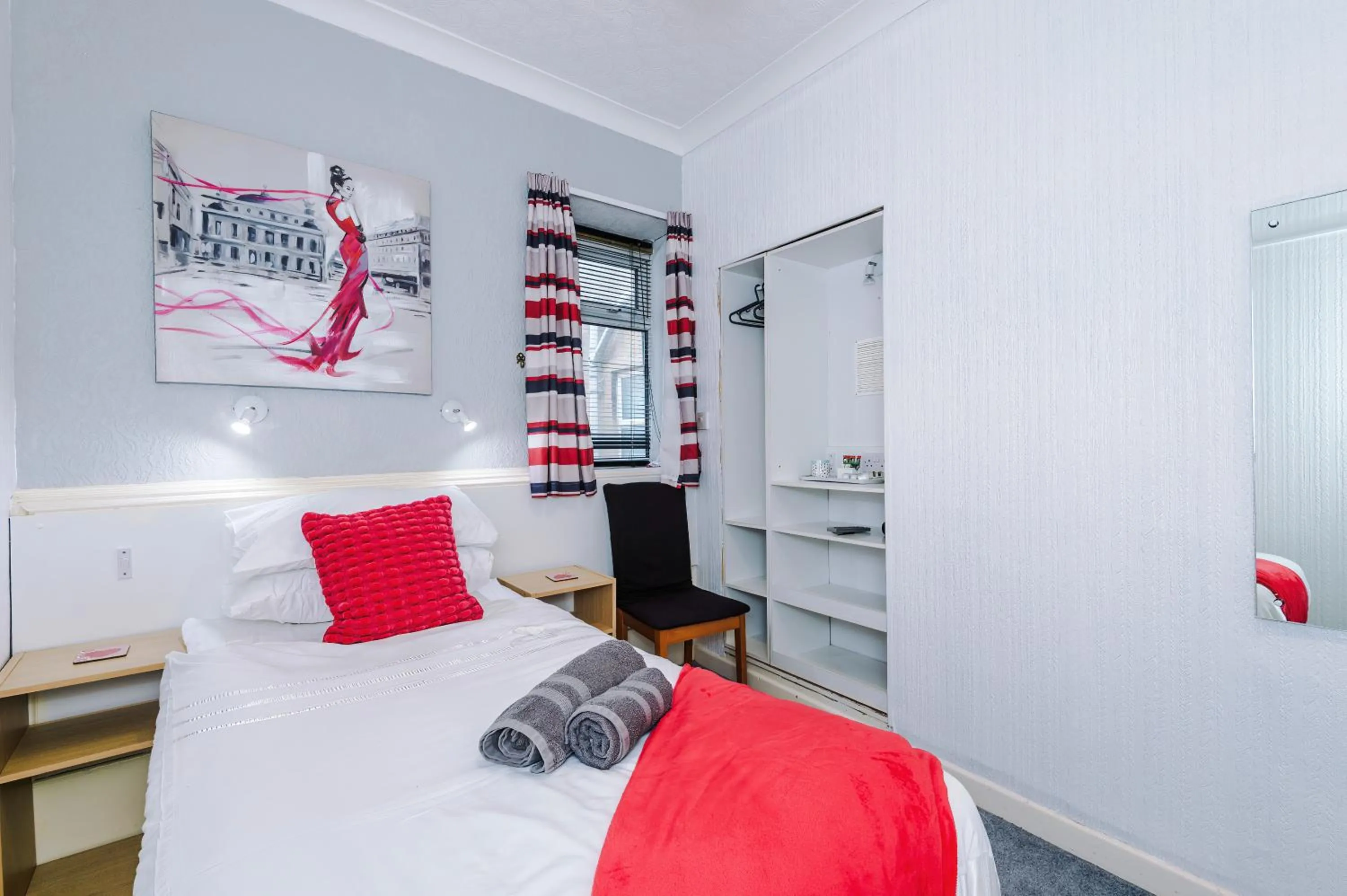 Other, Bed in Blackpool Lodge