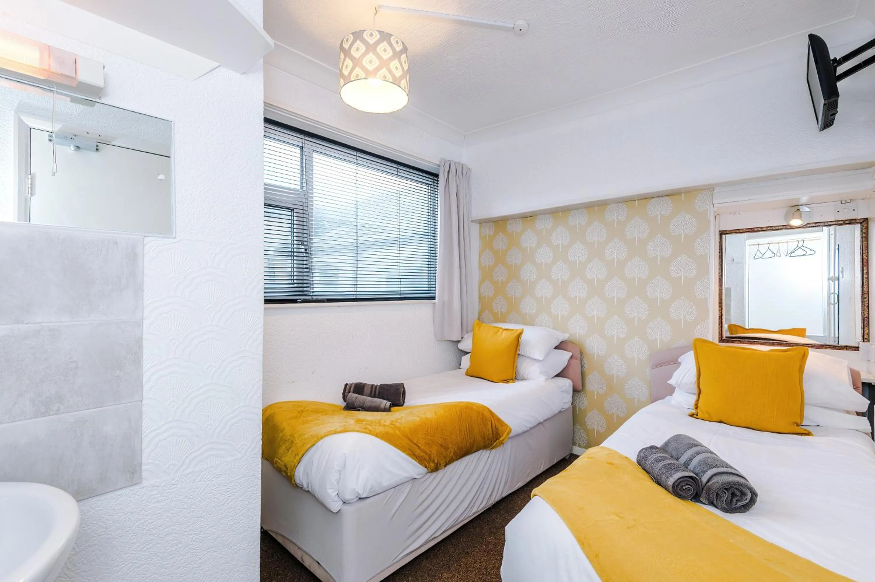 Other, Bed in Blackpool Lodge