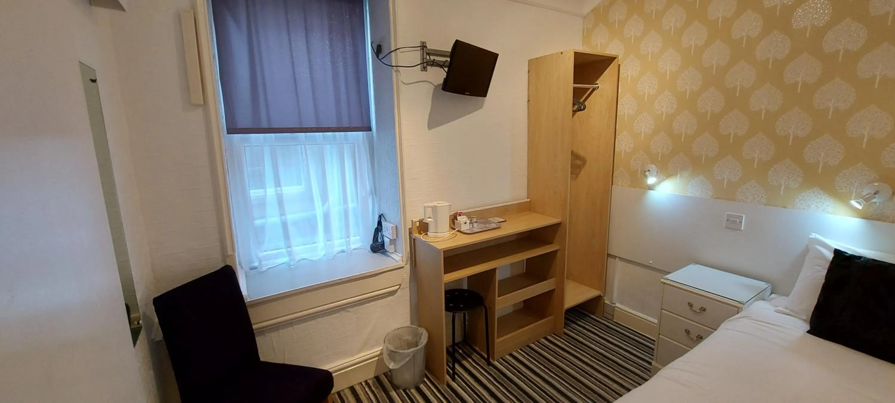 Bed in Blackpool Lodge