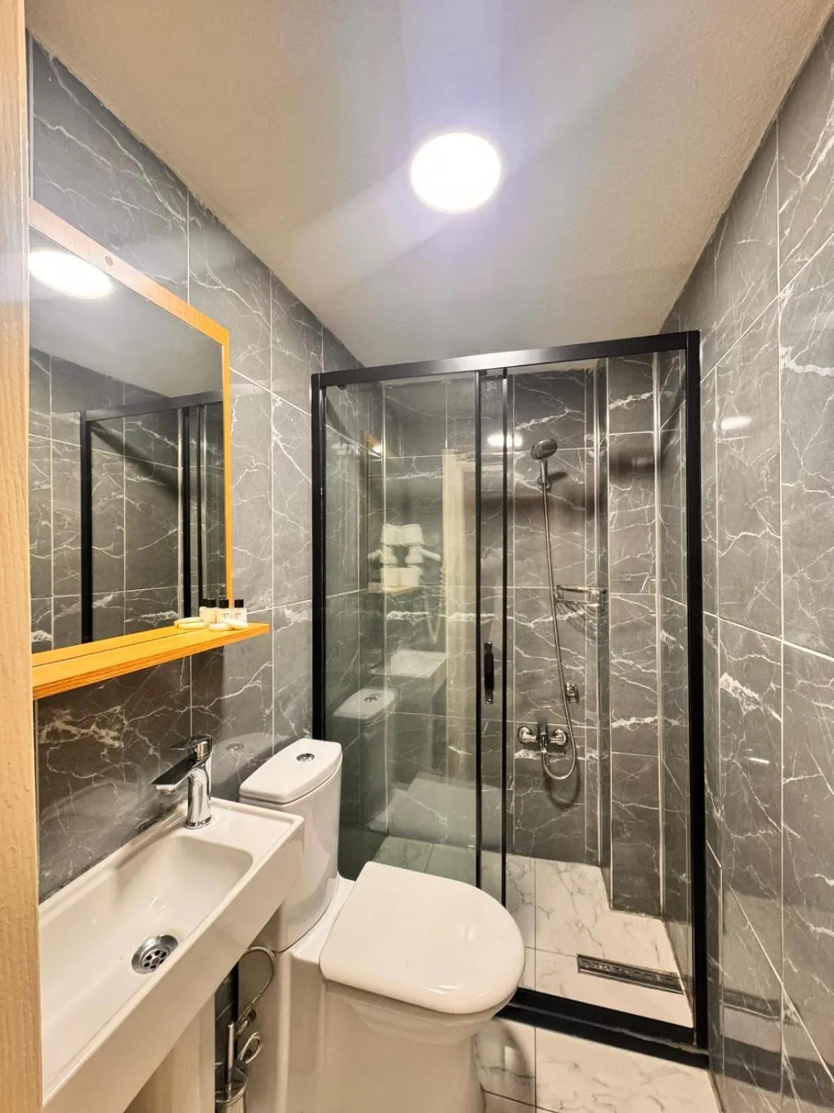 Bathroom in GOLDEN PALACE SEA ViEW