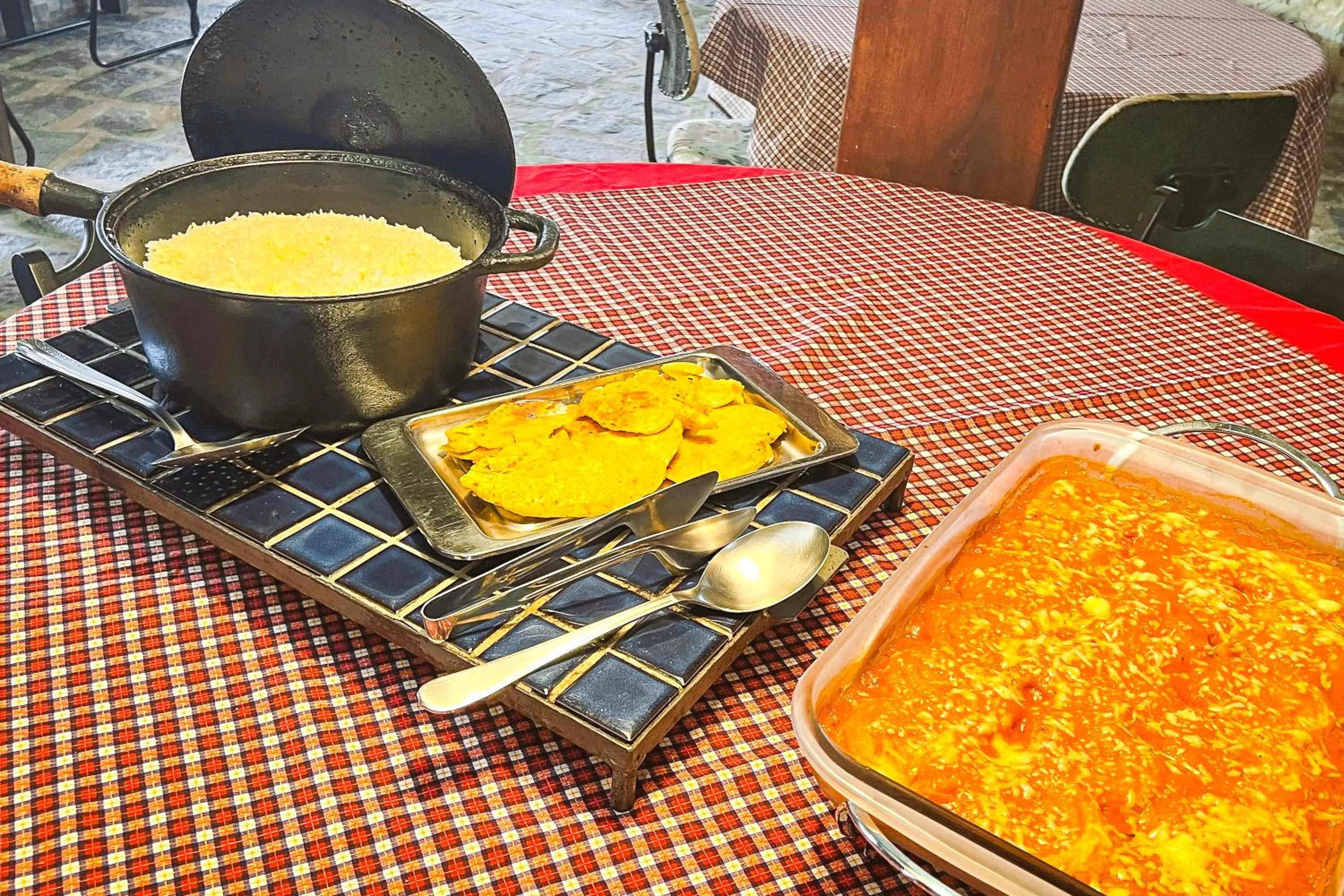 Restaurant/places to eat in VELINN Pousada Cesar