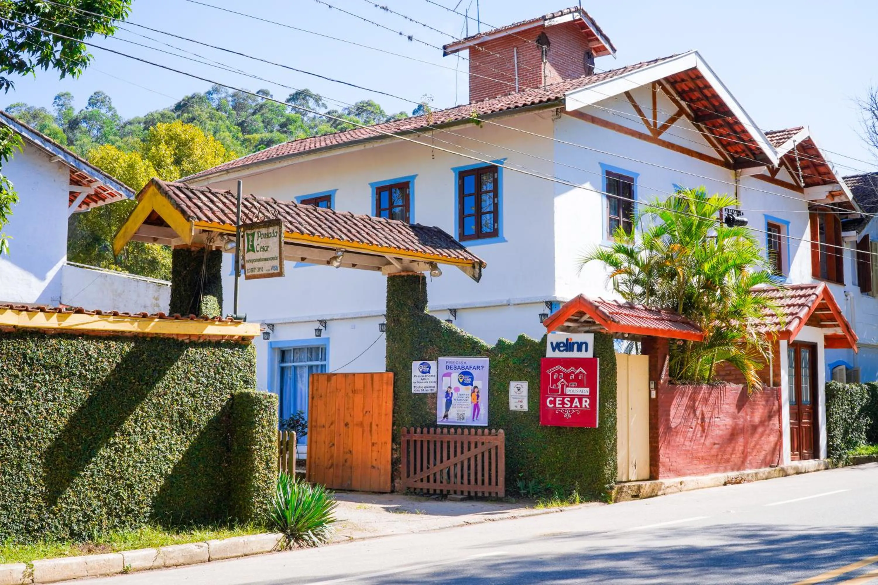 Facade/entrance in VELINN Pousada Cesar