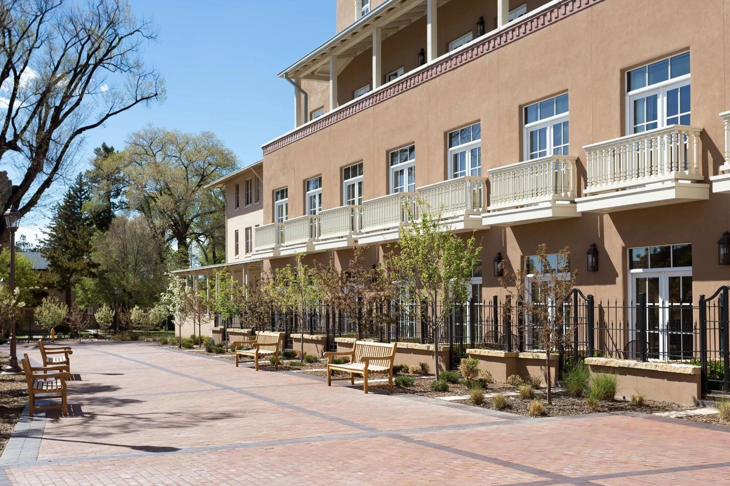 Property building in Drury Plaza Hotel in Santa Fe