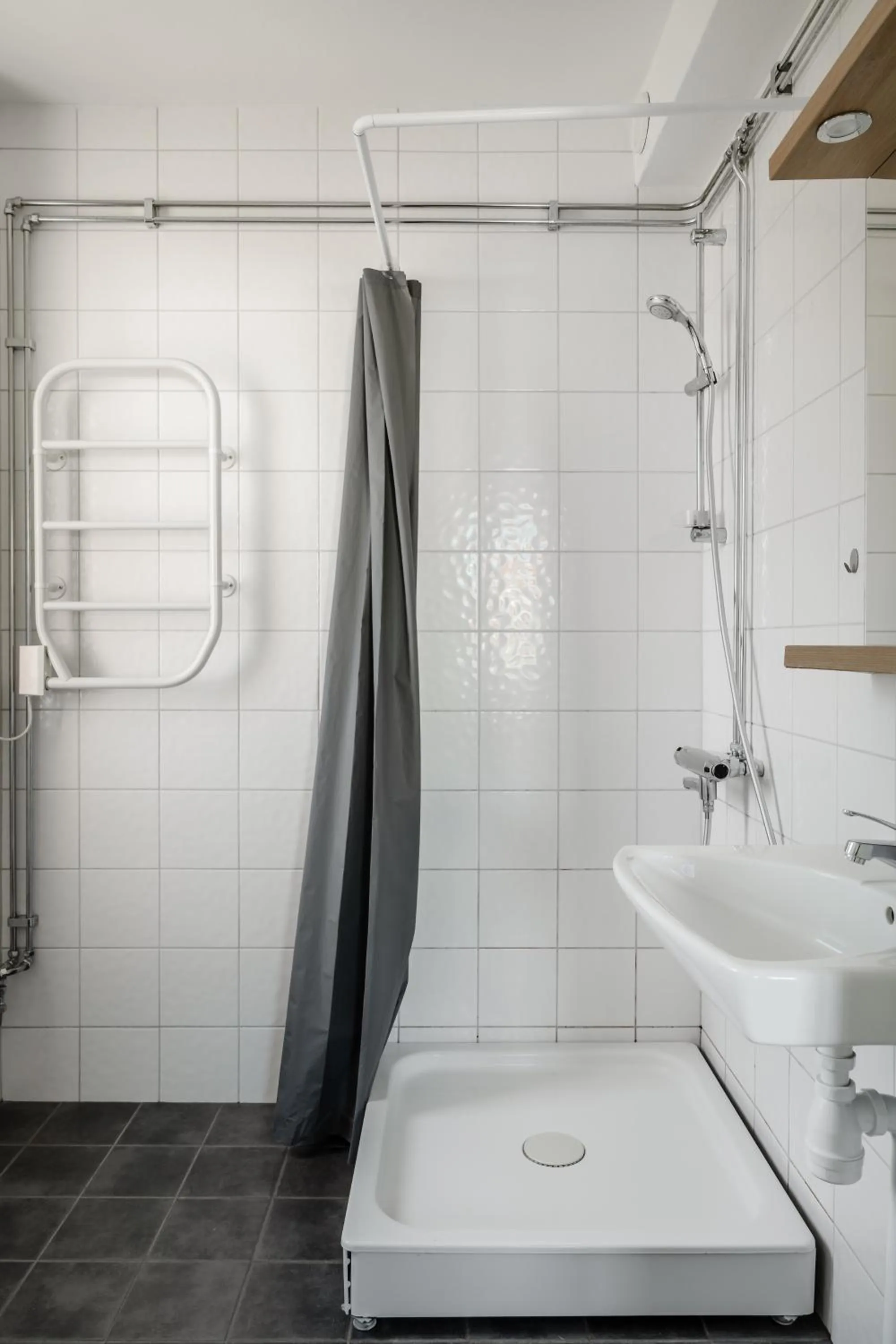 Bathroom in Saxvikens vandrarhem