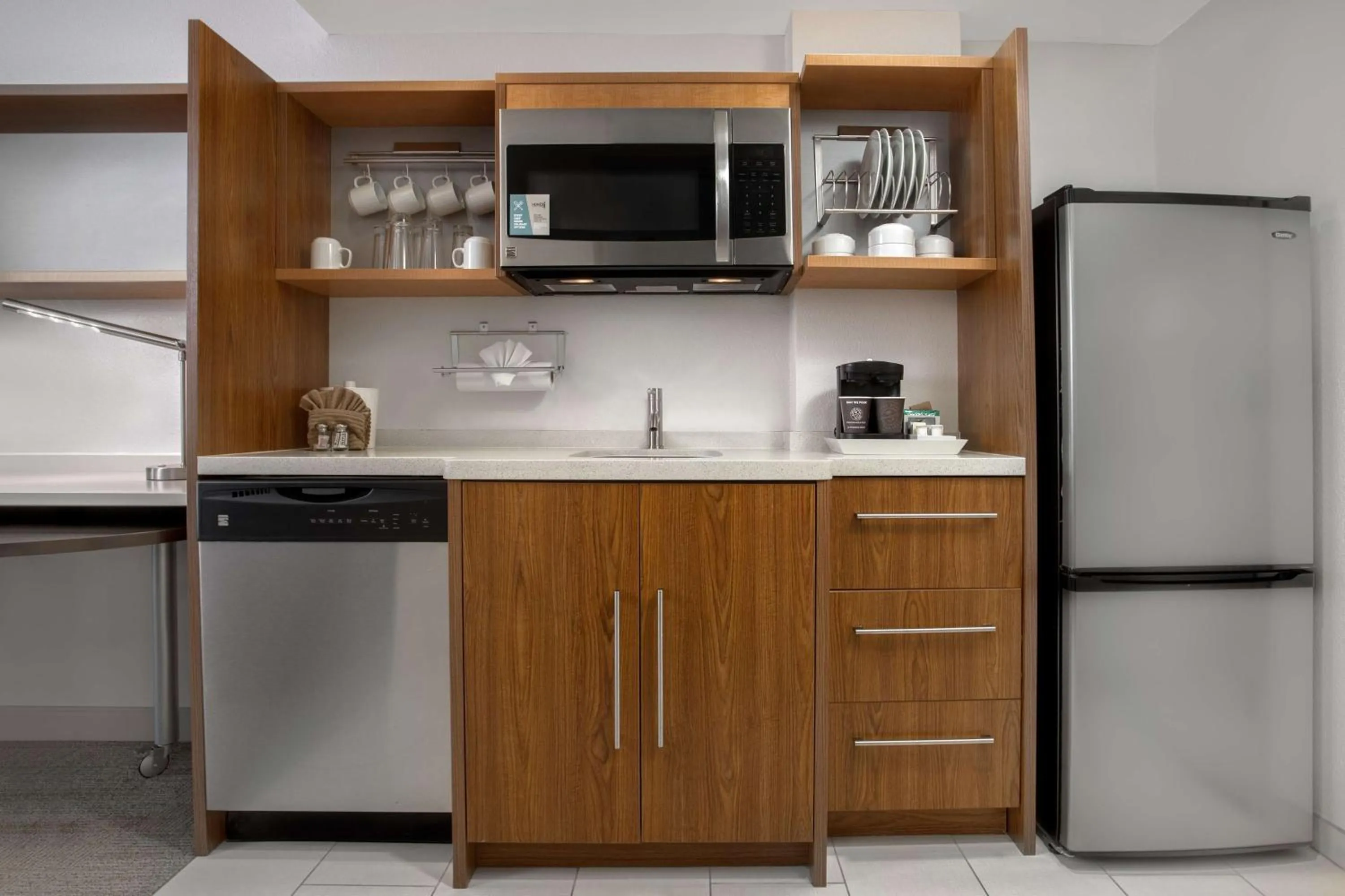 Kitchen or kitchenette in Home2 Suites By Hilton Omaha West