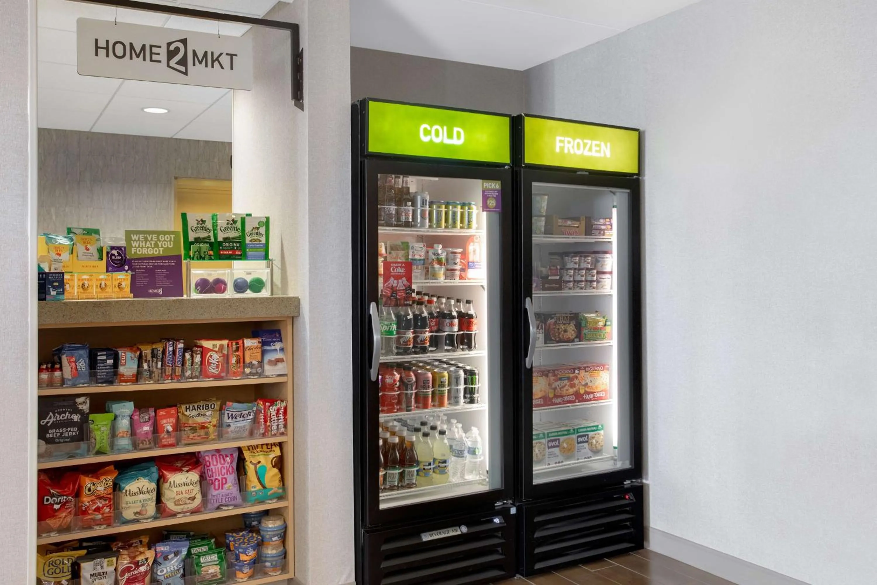 Restaurant/places to eat in Home2 Suites By Hilton Omaha West