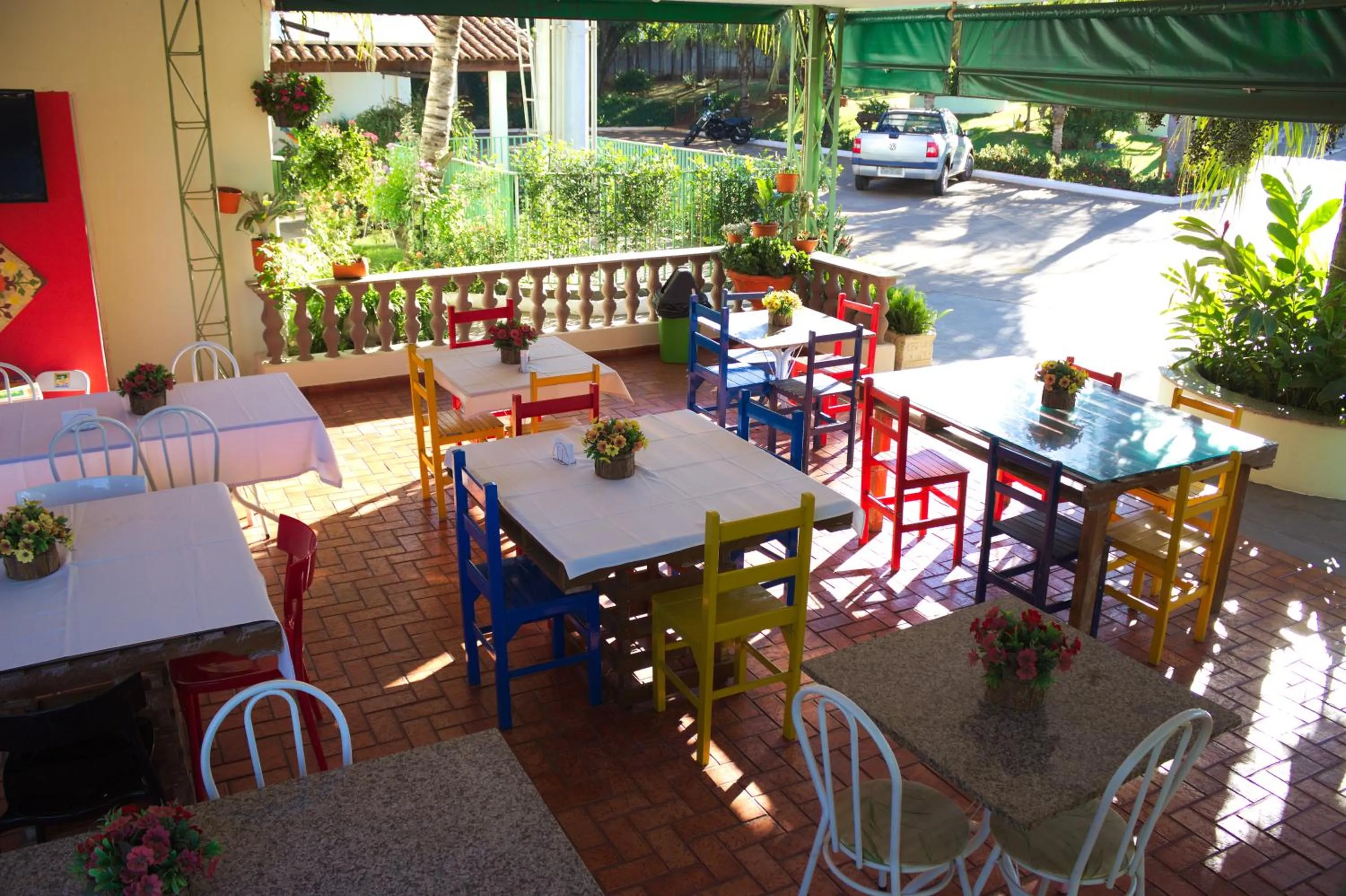 Restaurant/places to eat in Pousada Tia Nena